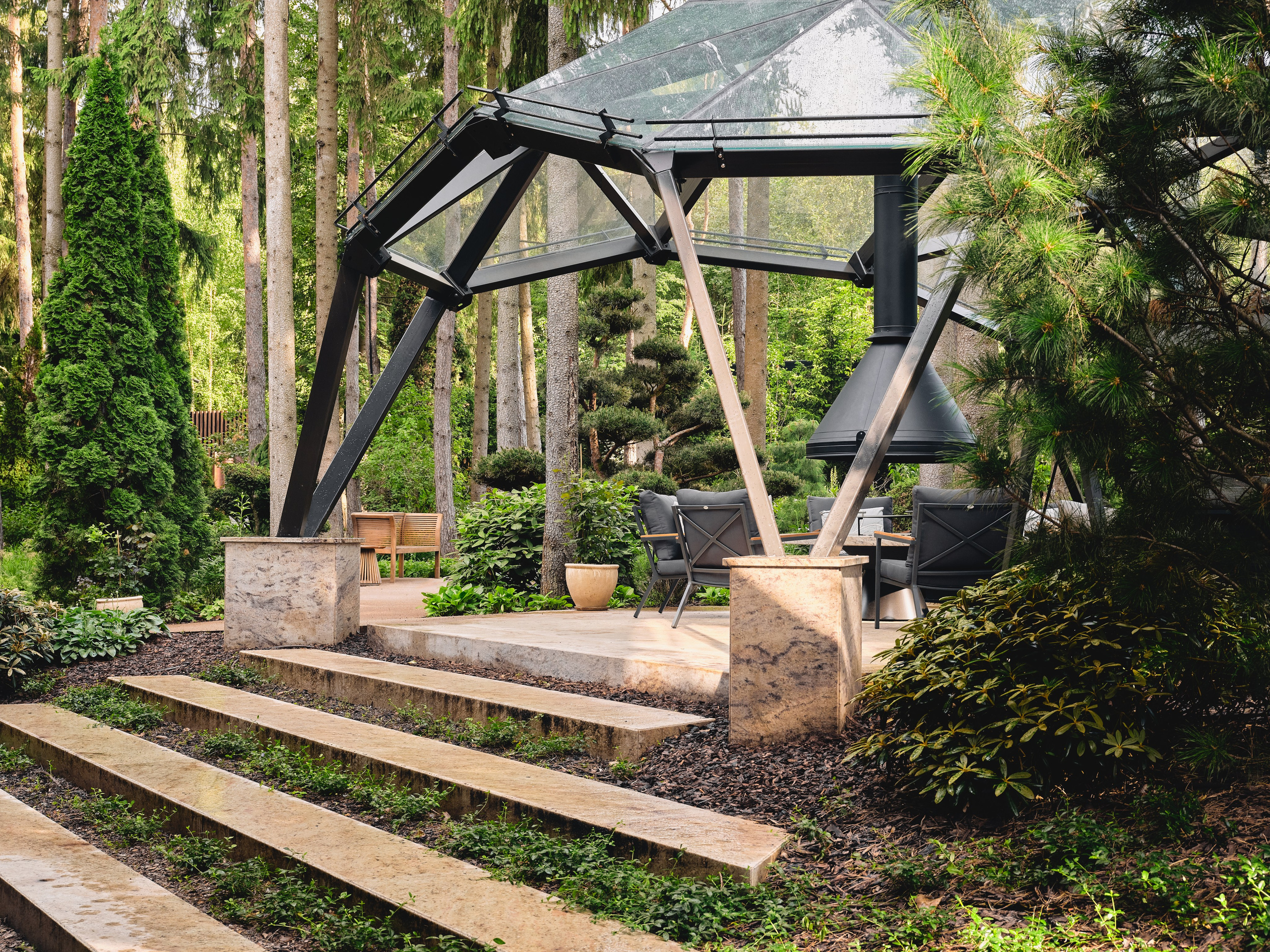 Загородный дом с бассейном. Фотограф Наталья Вершинина