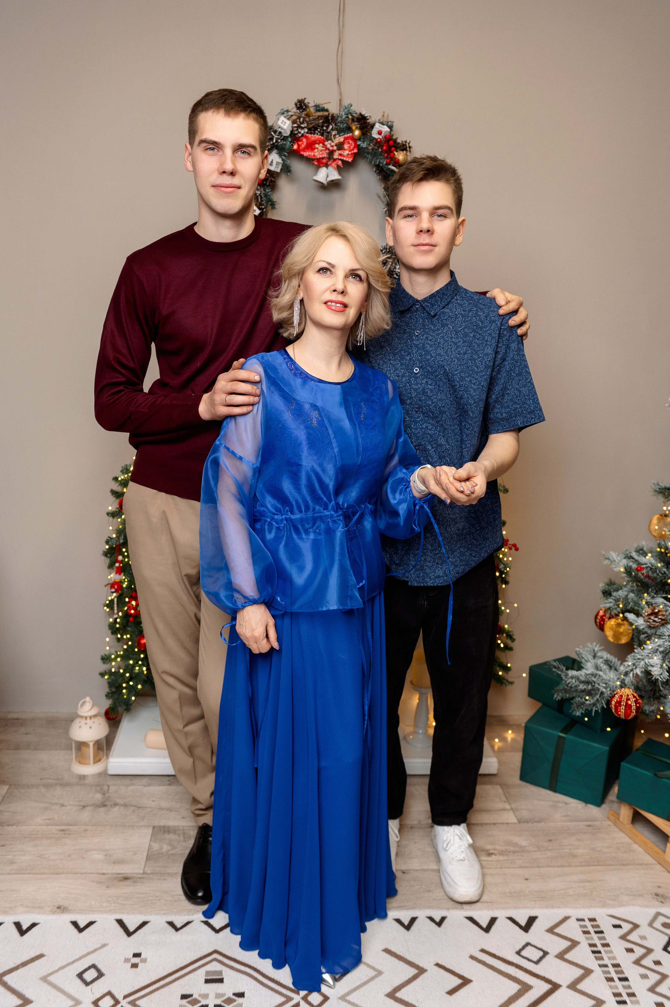 Семья Александриных и Аржанниковых 2025. Семейный, свадебный, школьный фотограф в Железногорске Целуев Андрей