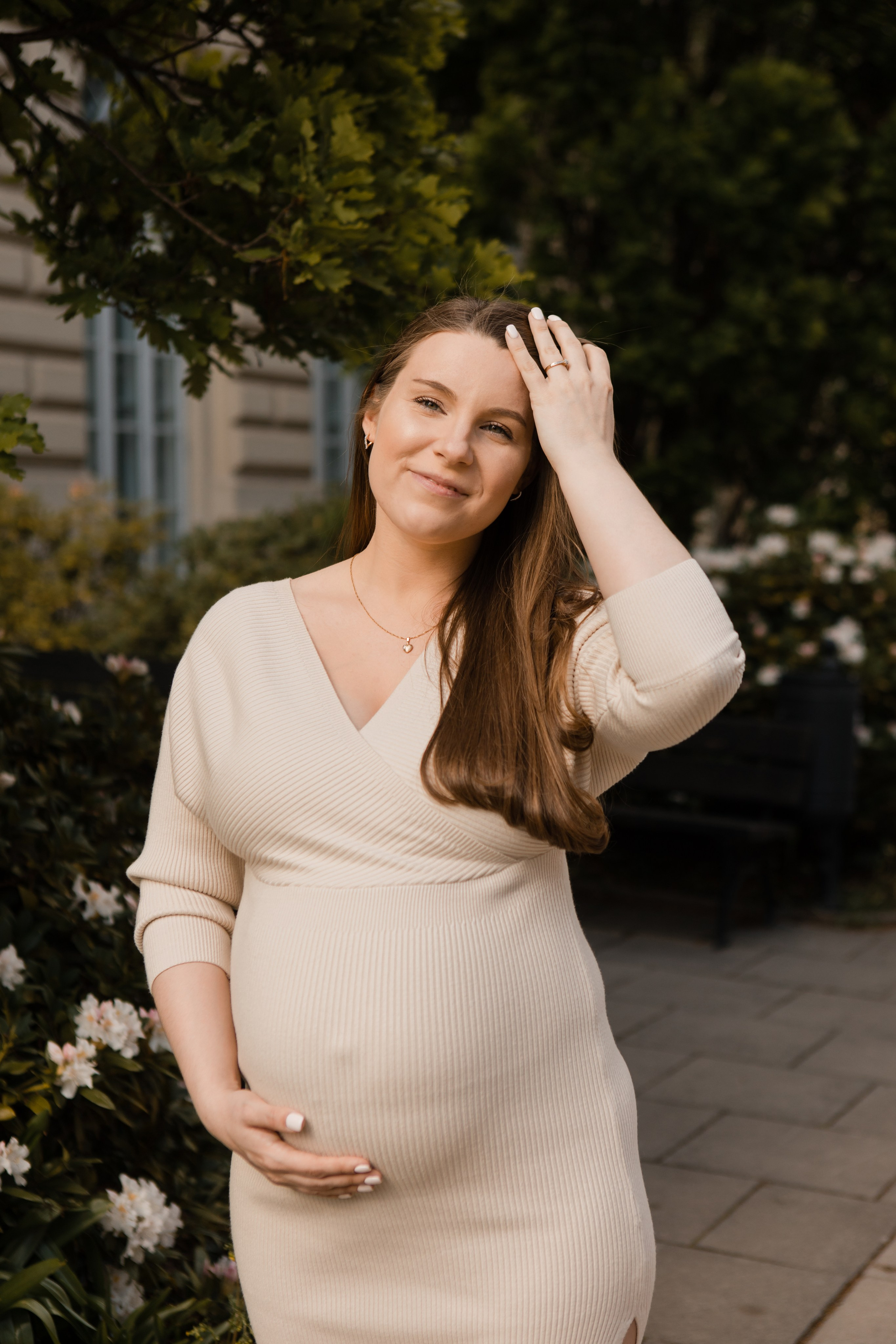 Семейная фотосессия Андрея и Марии. Видеосъемка и фотосъемка свадеб. Фотограф и оператор на свадьбу. Видеосъемка подкастов, собственная видео-фотостудии. Предметная фотосъемка