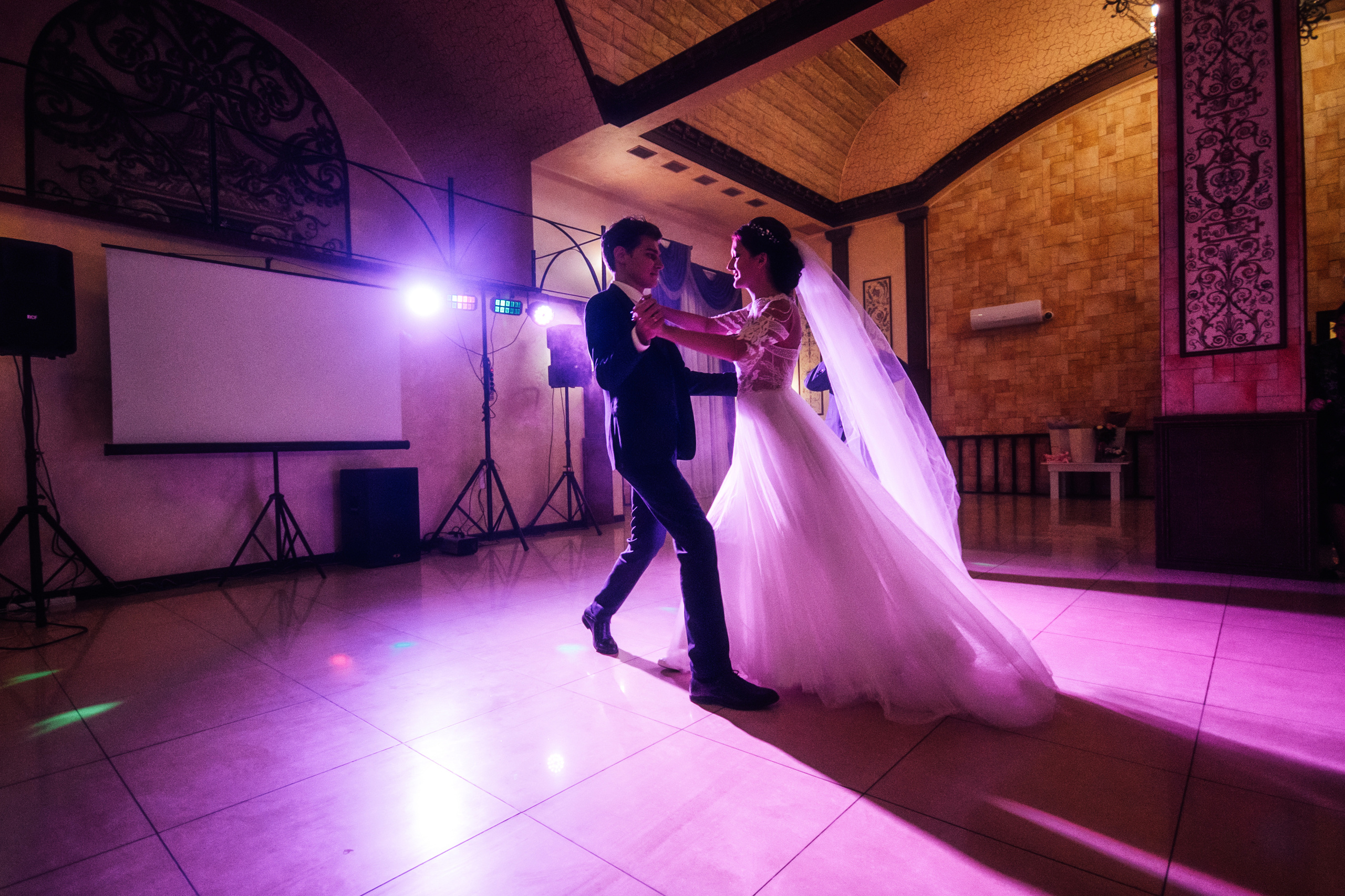 Свадьбы в Туле. Портретный, семейный, свадебный фотограф. Бизнес, контент съёмка. Тула