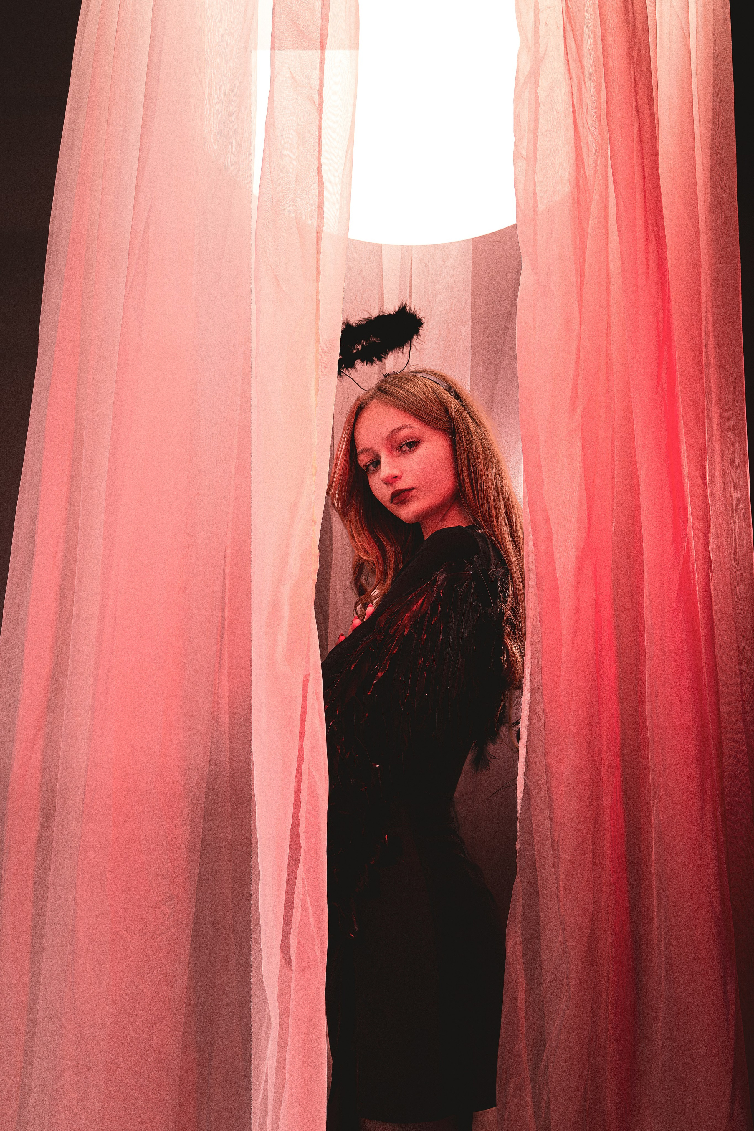 Парная фотосессия девчонок Виктории и Алёны в образах ангелов. Красивая съёмка девушек в Ростове-на-Дону. Арт фотограф Ростов