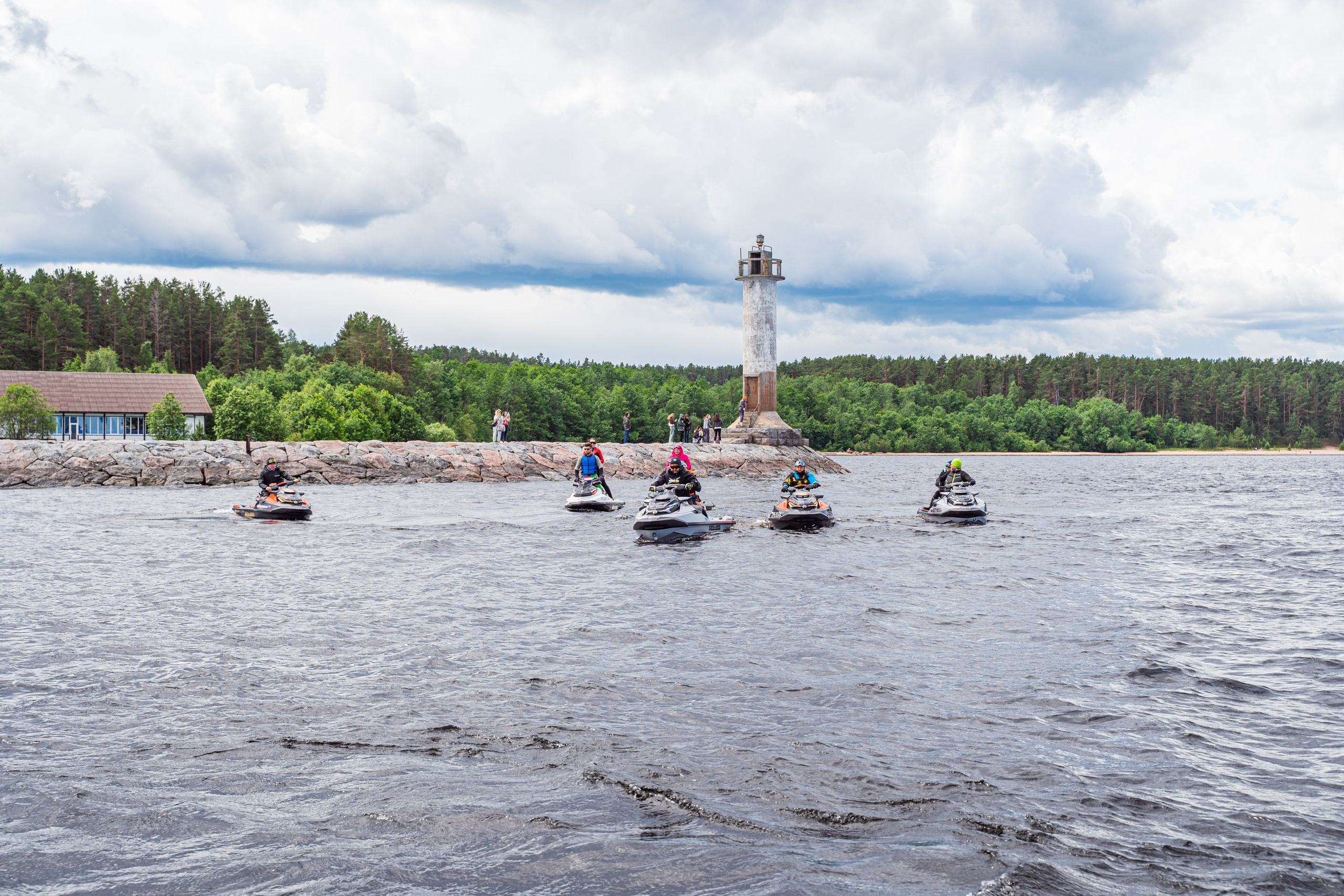 Гидровыезд в Коневский мужской монастырь. Свадебный, семейный, портретный, репортажный фотограф в Санкт-Петербурге