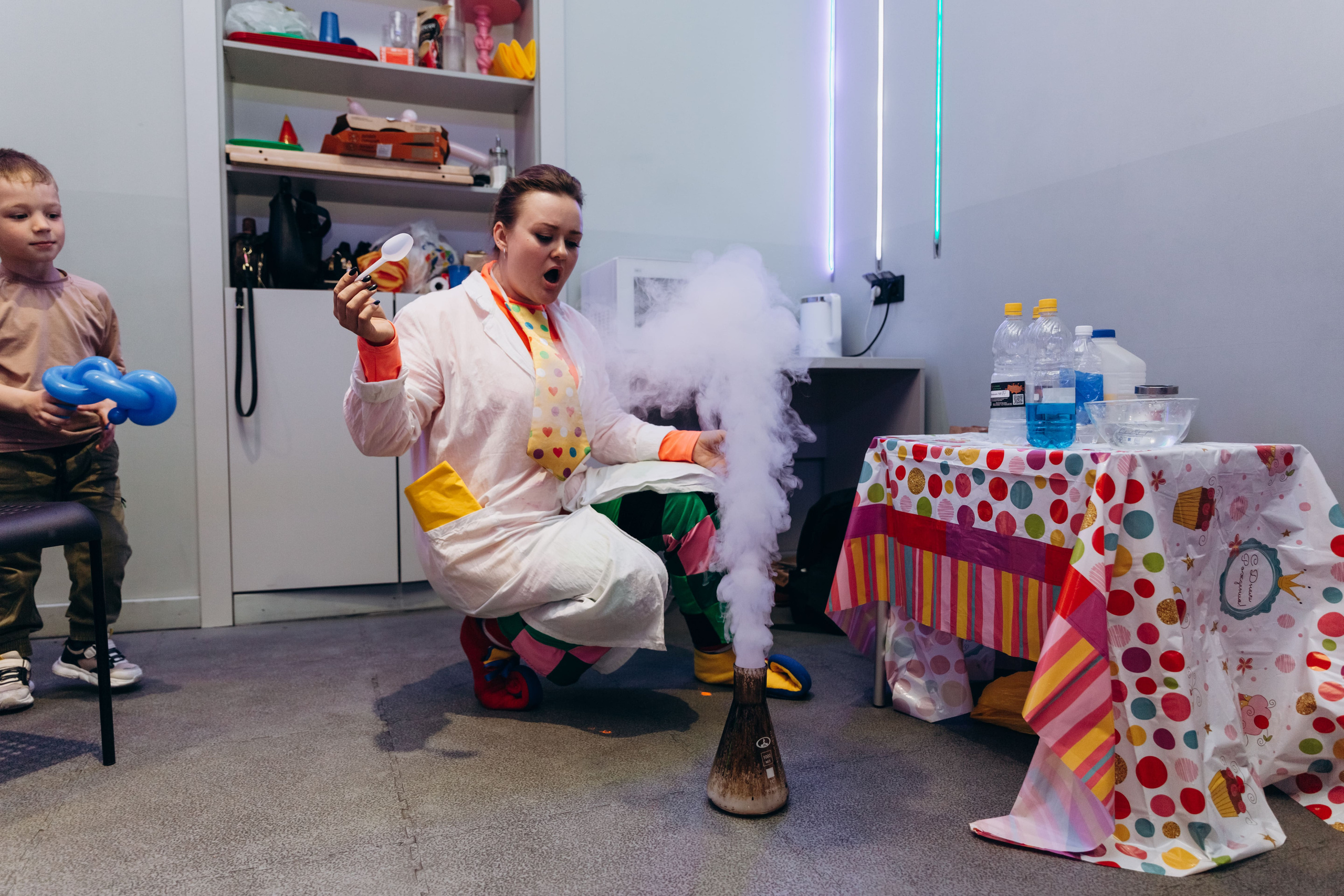 Шоу программы на детский праздник в Петропавловске-Камчатском. НиМиРоК — Праздничное агентство в Петропавловске-Камчатском