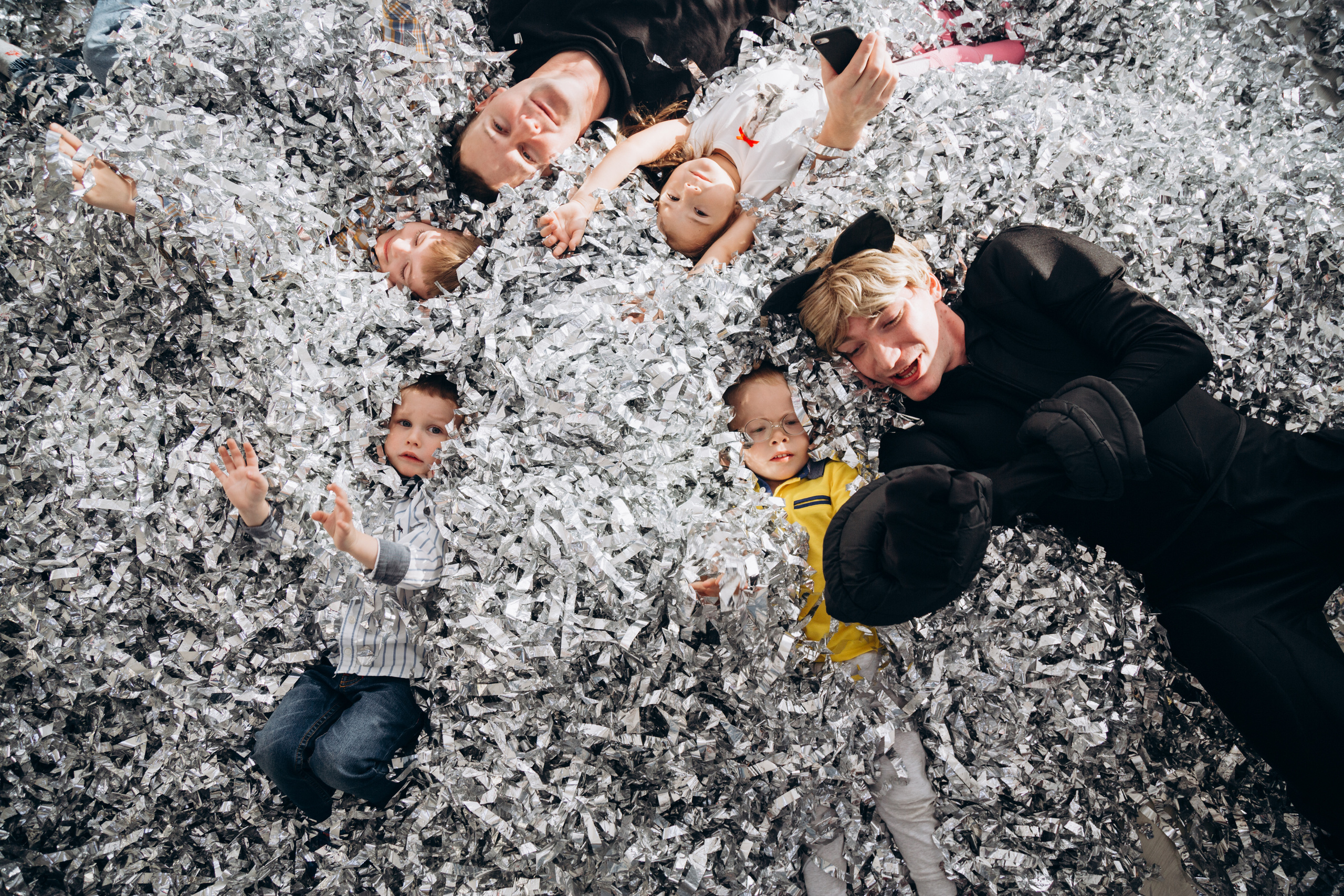 Шоу программы на детский праздник в Петропавловске-Камчатском. НиМиРоК — Праздничное агентство в Петропавловске-Камчатском