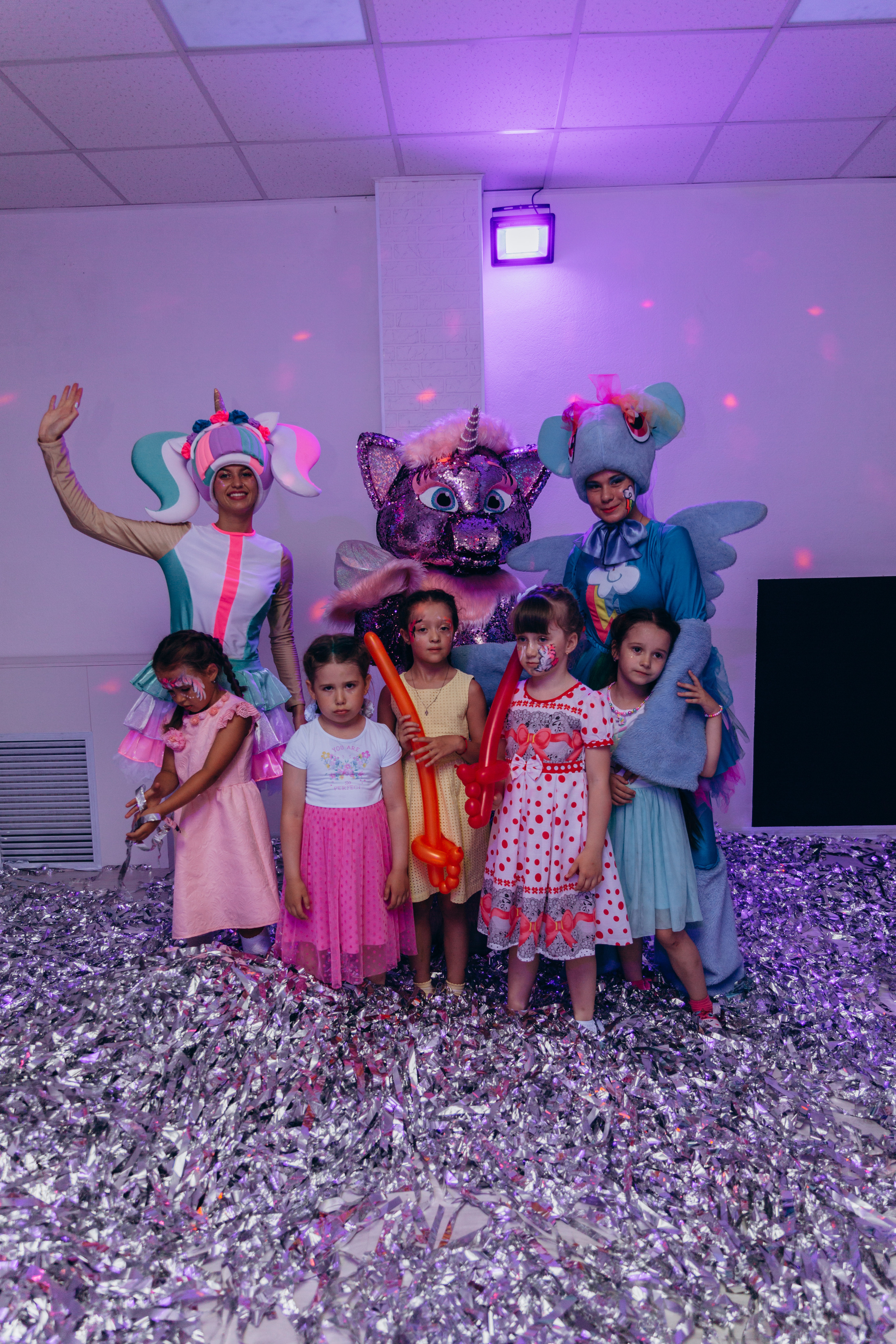 Шоу программы на детский праздник в Петропавловске-Камчатском. НиМиРоК — Праздничное агентство в Петропавловске-Камчатском