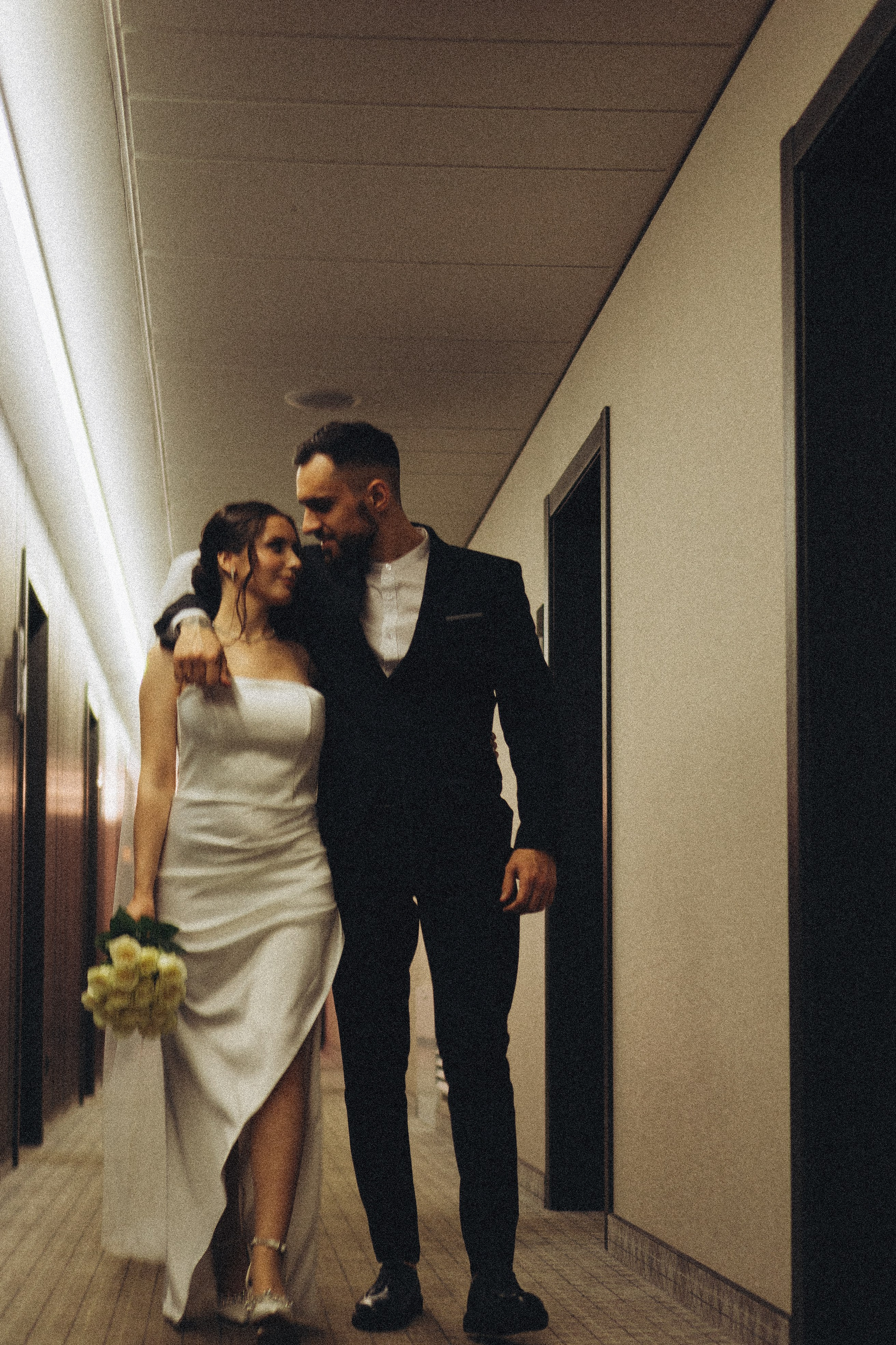 СВАДЕБНАЯ СЬЕМКА СБОРОВ ЖЕНИХА И НЕВЕСТЫ В ОТЕЛЕ И ТАКЖЕ ФОТОСЕССИИЯ В ОТЕЛЕЕ МЕГАПОЛИС БРЯНСК. Профессиональный фотограф, Санкт-Петербург — Виктория Богомолова