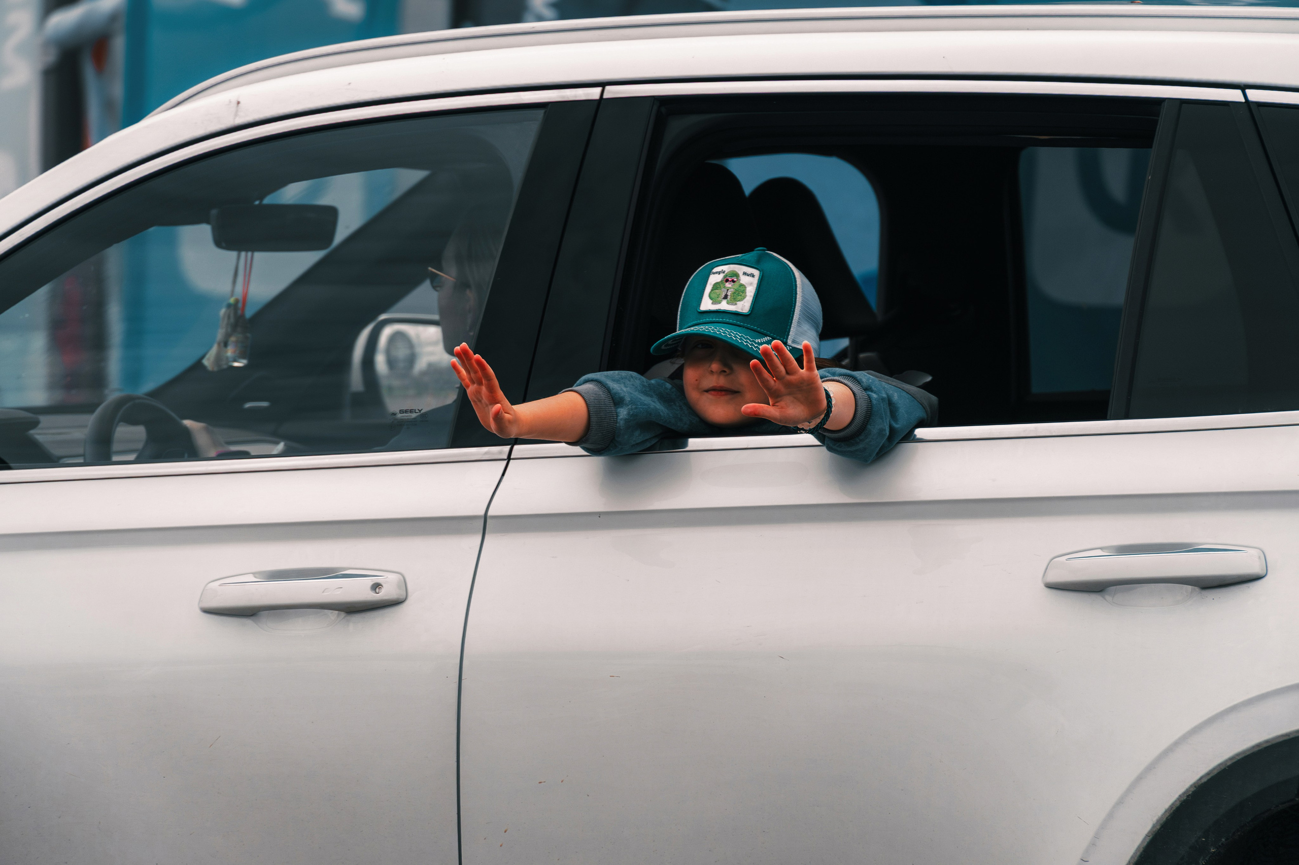 IDDC Этап 2: Бетонный Колизей и блогеры в деле