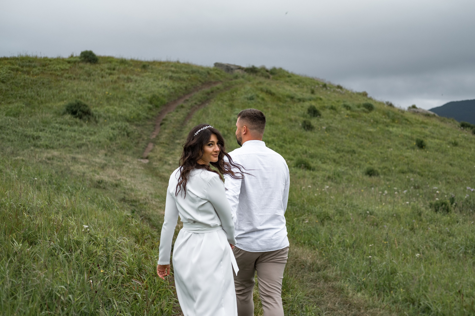 Love story фотосессия в Славянке. Свадебный фотограф во Владивостоке и Славянке