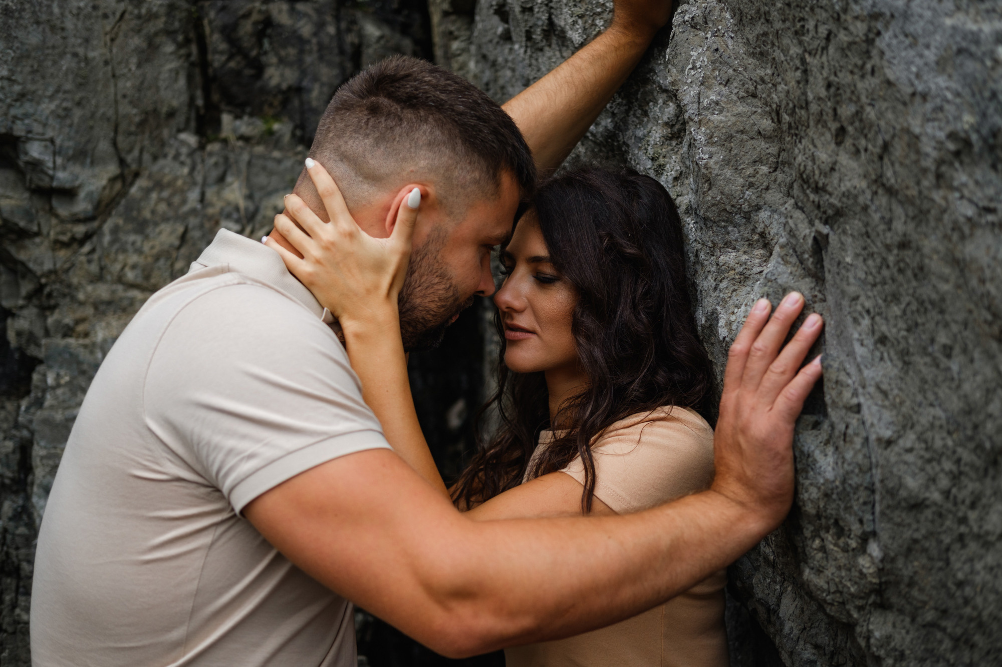 Love story фотосессия в Славянке. Свадебный фотограф во Владивостоке и Славянке