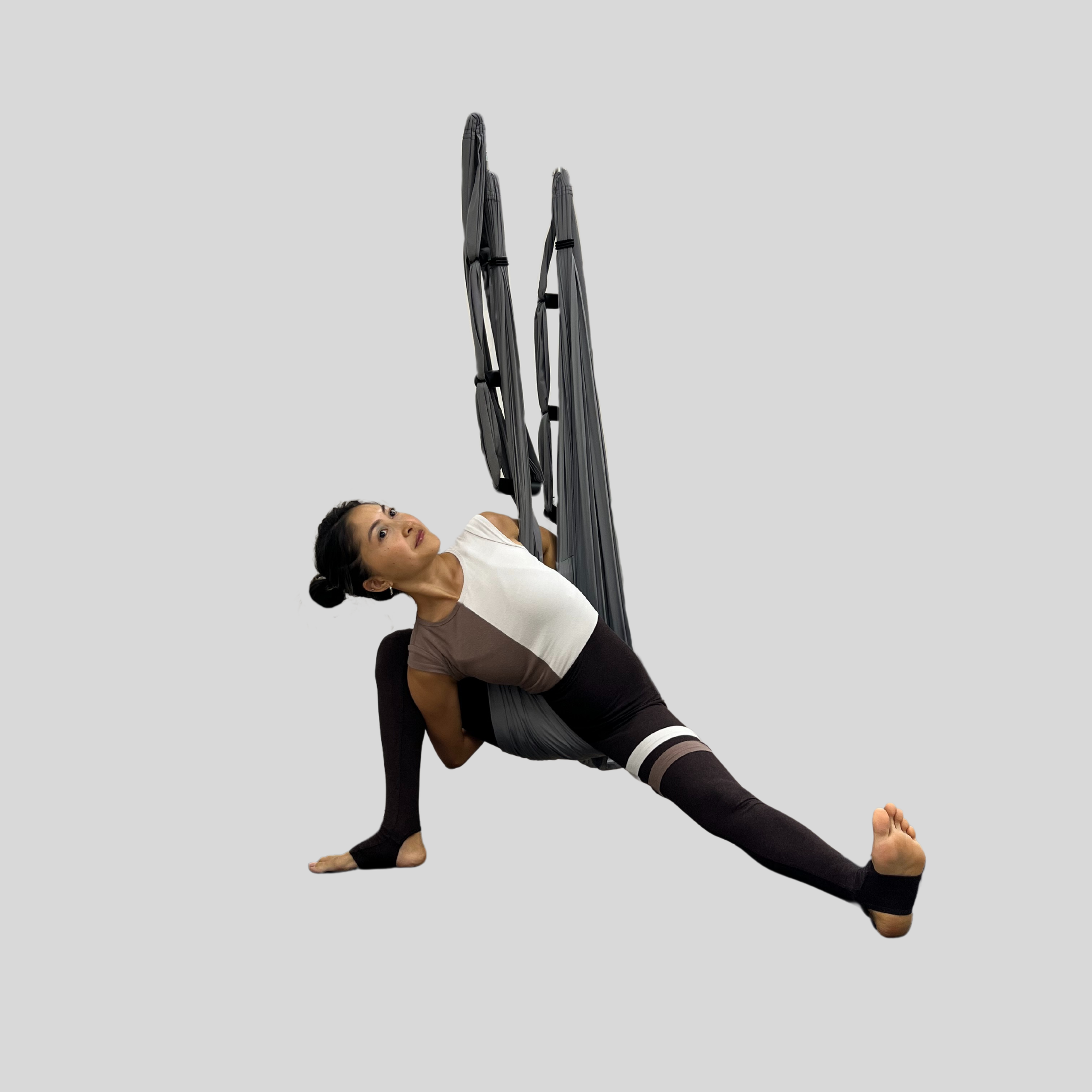 Н скандасана. Преподаю и провожу обучение по флай йоге