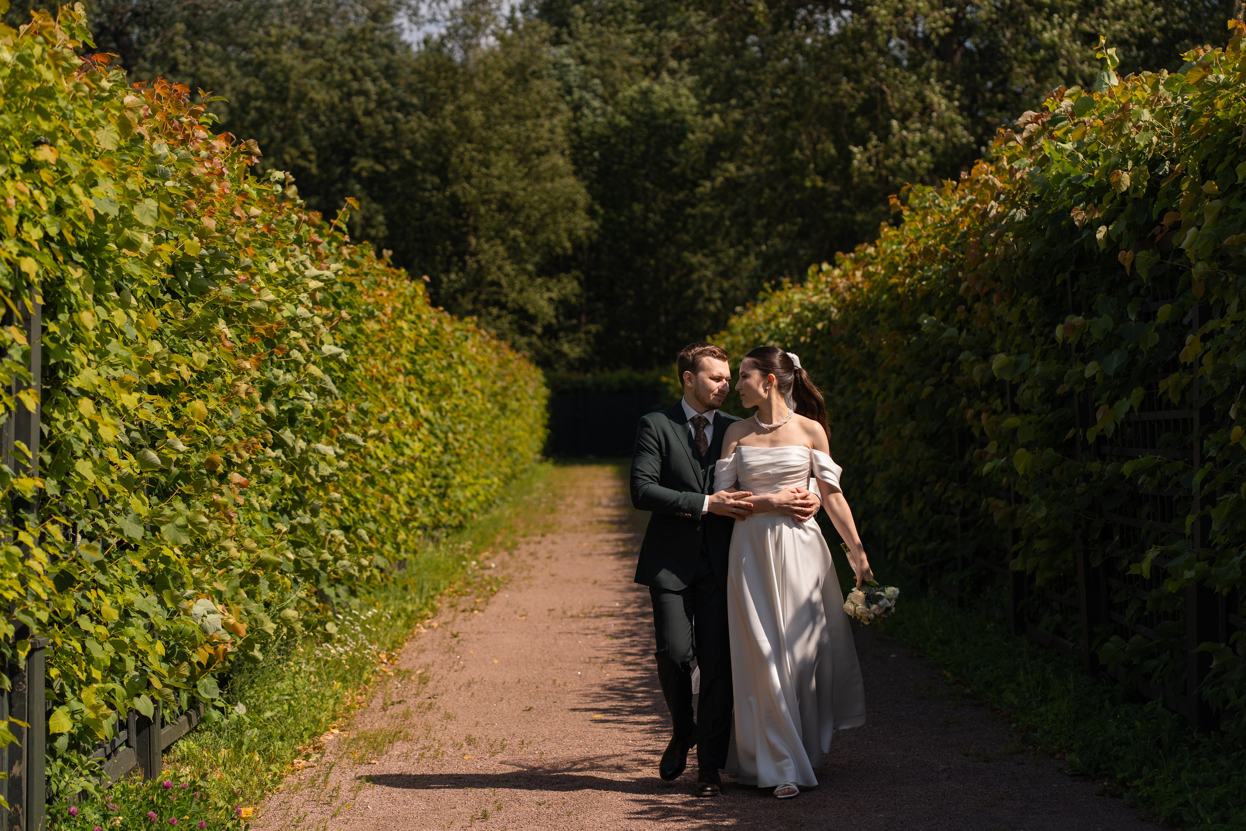 Влад и Илина в Кусково. Свадебный фотограф в Москве Анна Полушина