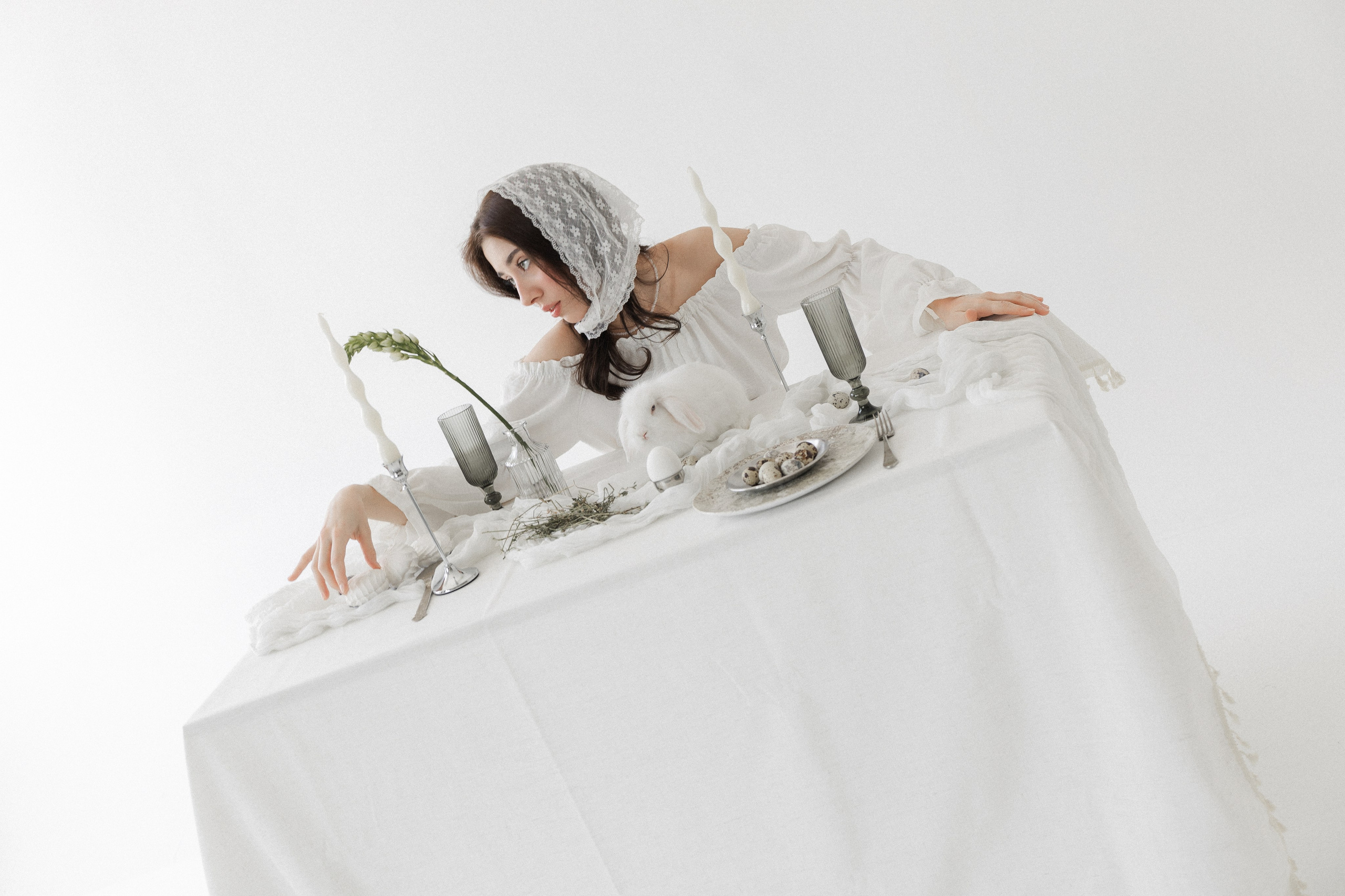 Творческая съемка к Пасхе с кроликом. Главная