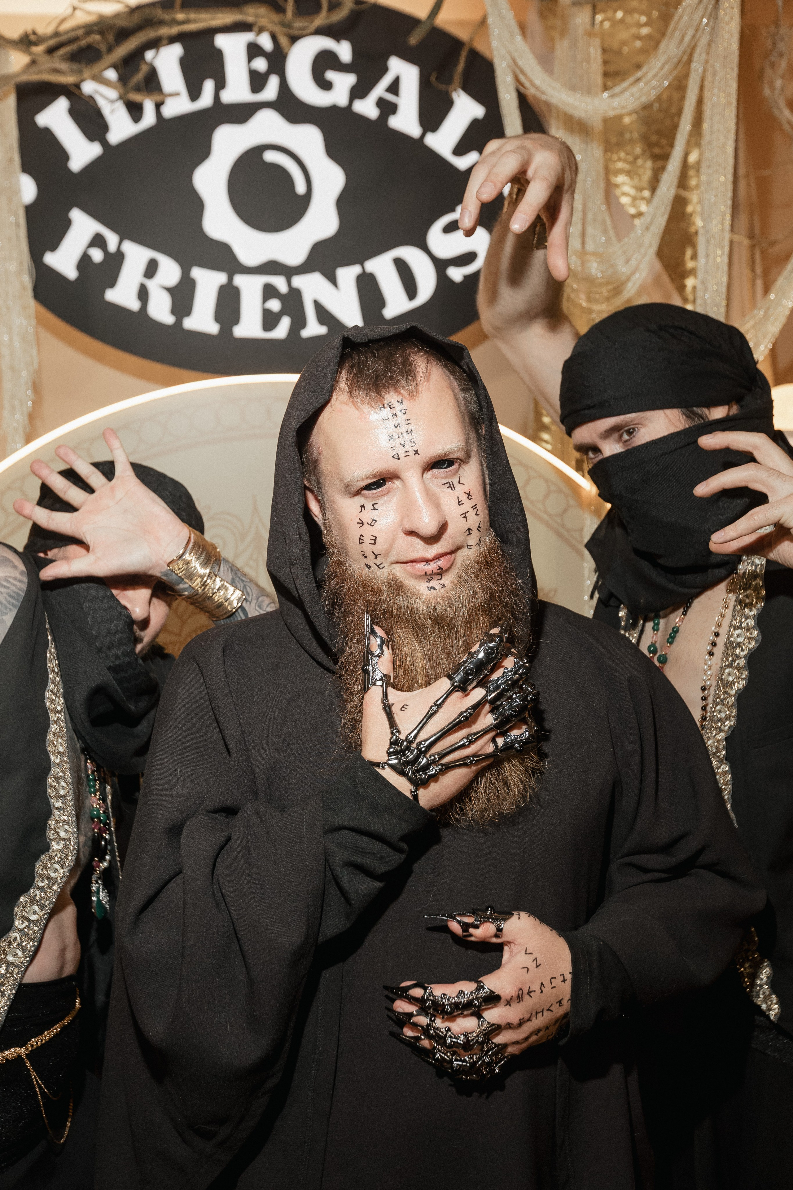 ILLEGAL FRIENDS — MIRAGE [PART I]. СВОИ. ФОТООТЧЕТЫ-СОБЫТИЯ-МЕСТА