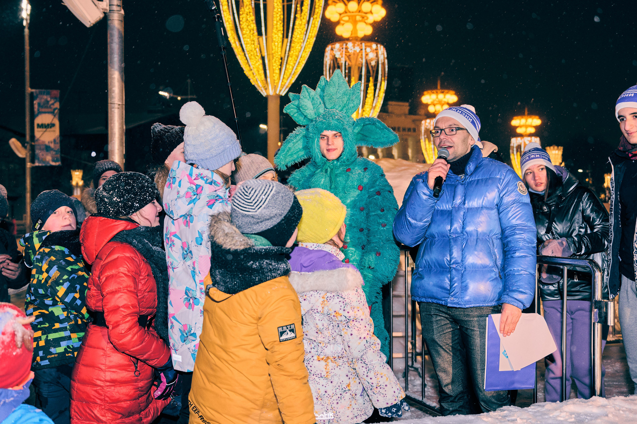 Линия жизни и Дед Мороз на ВДНХ. Никита Хохловский фото и видео продакшн