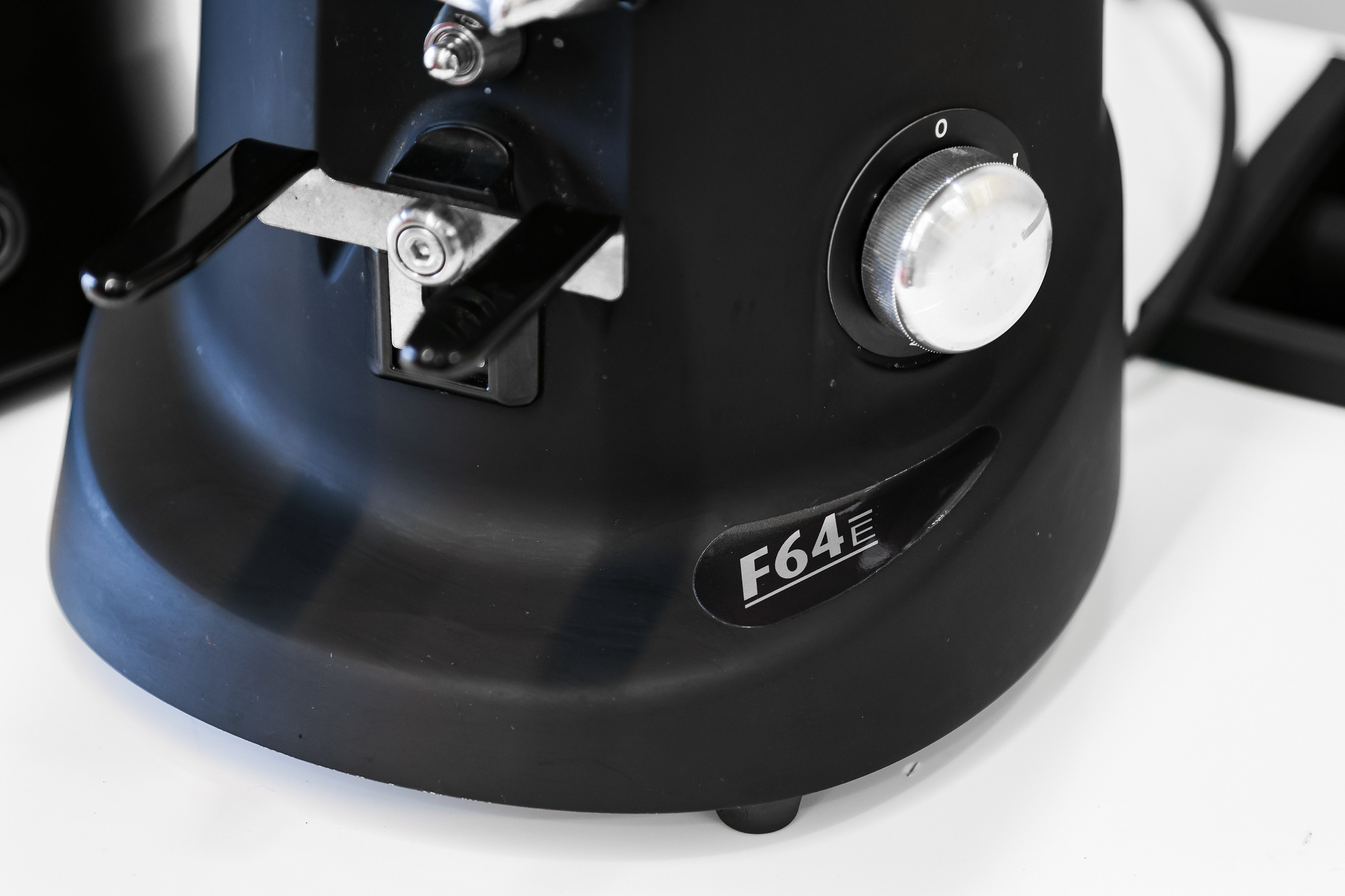 COFFEE MACHINES FOR MARKETPLACE. Mixturecaptures