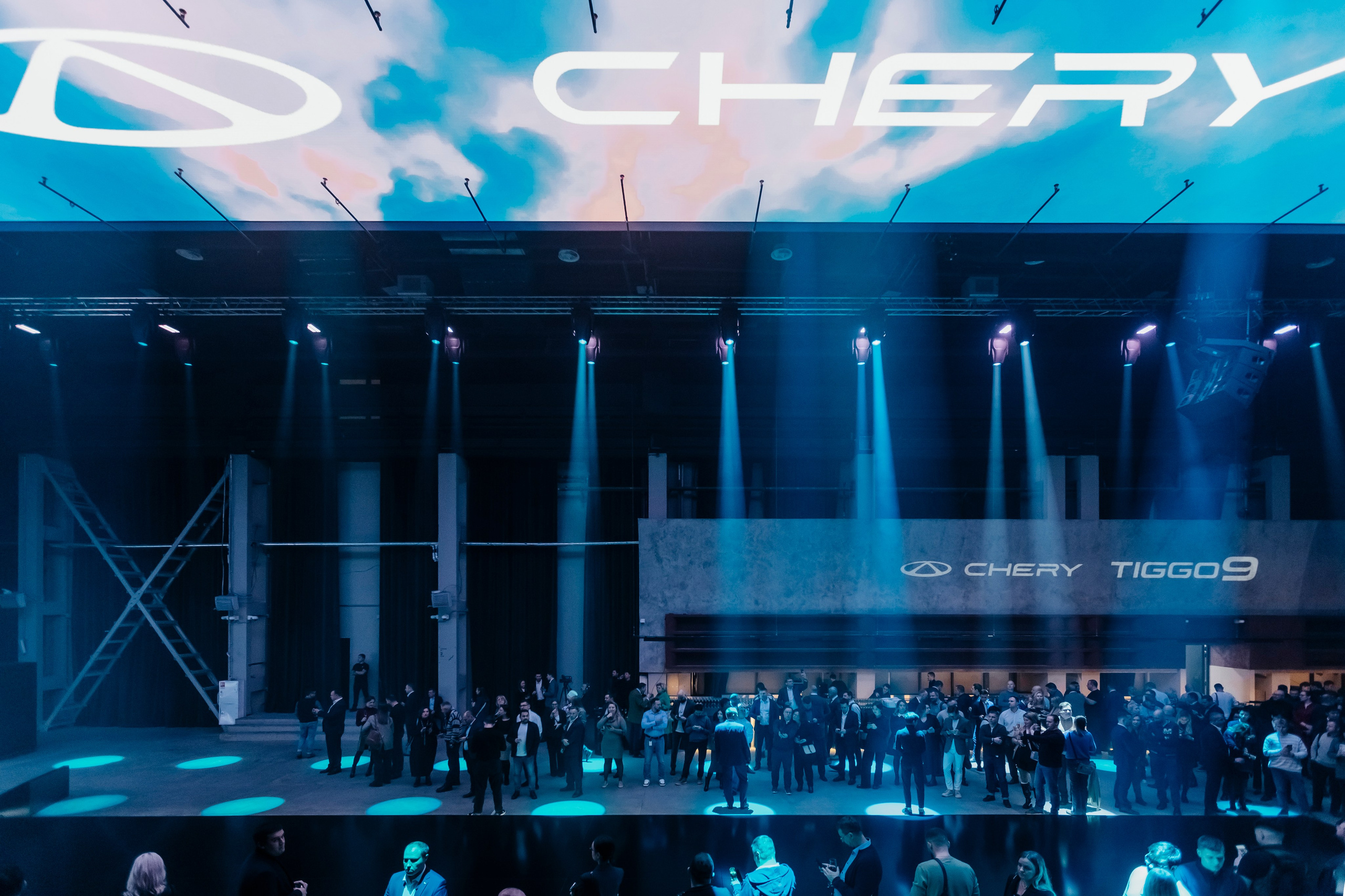 New Chery Tiggo 9. Репортажный, event, концертный и backstage фотограф из Москвы Виталий Кривцов