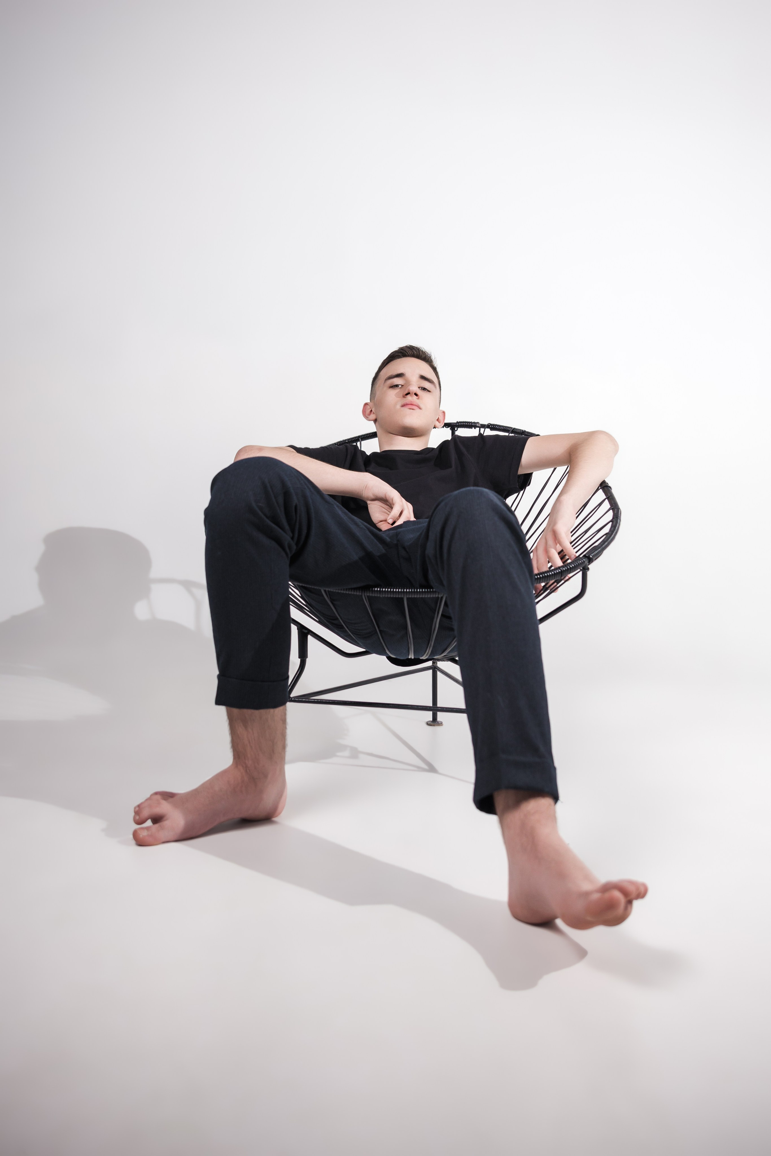 Мама и сын_циклорама. Фотограф Воронеж, Новая Усмань Мария Бублик