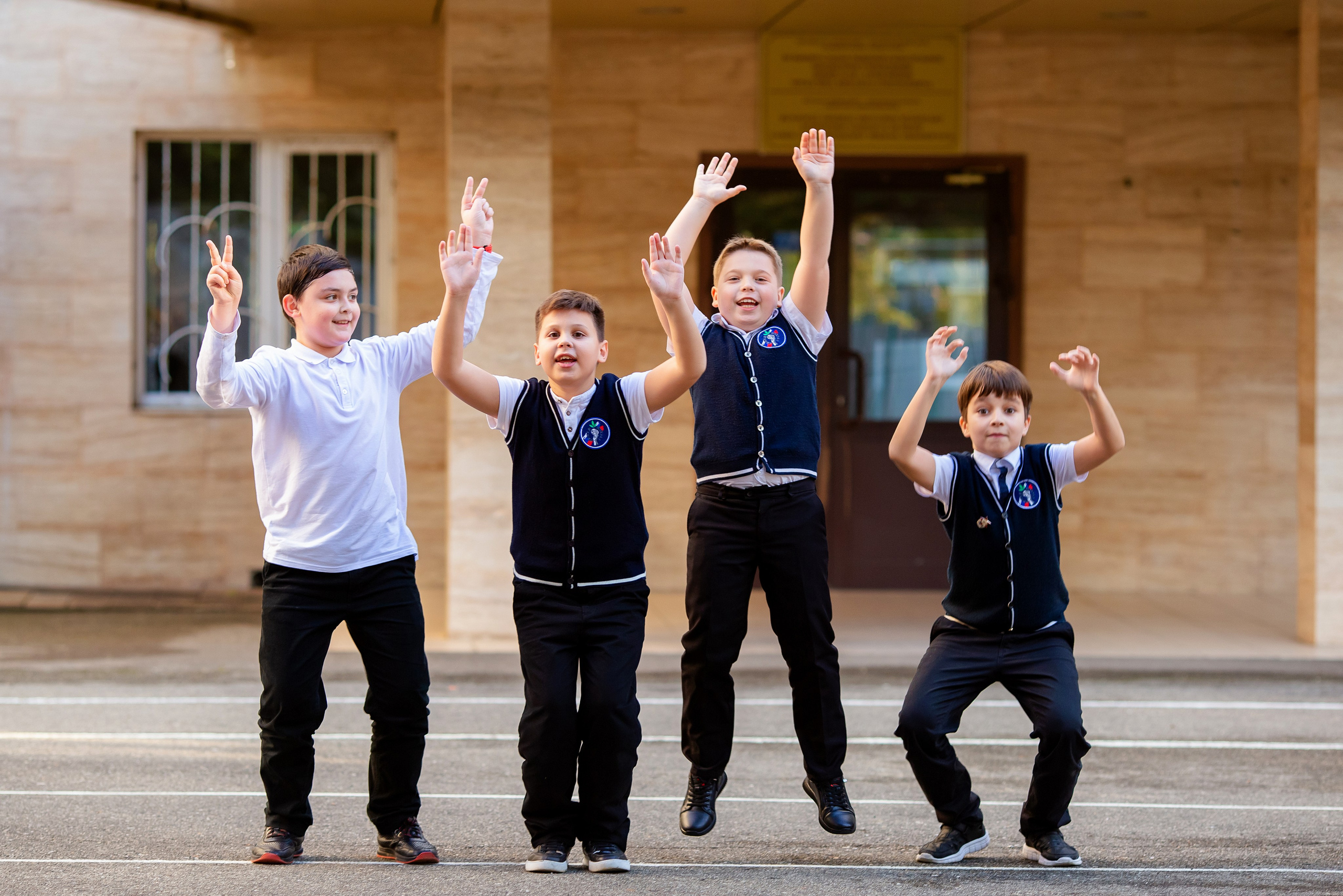 Школа № 59 4 класс. Семейный и детский фотограф Марина Баладьян Сочи / Краснодар / Москва