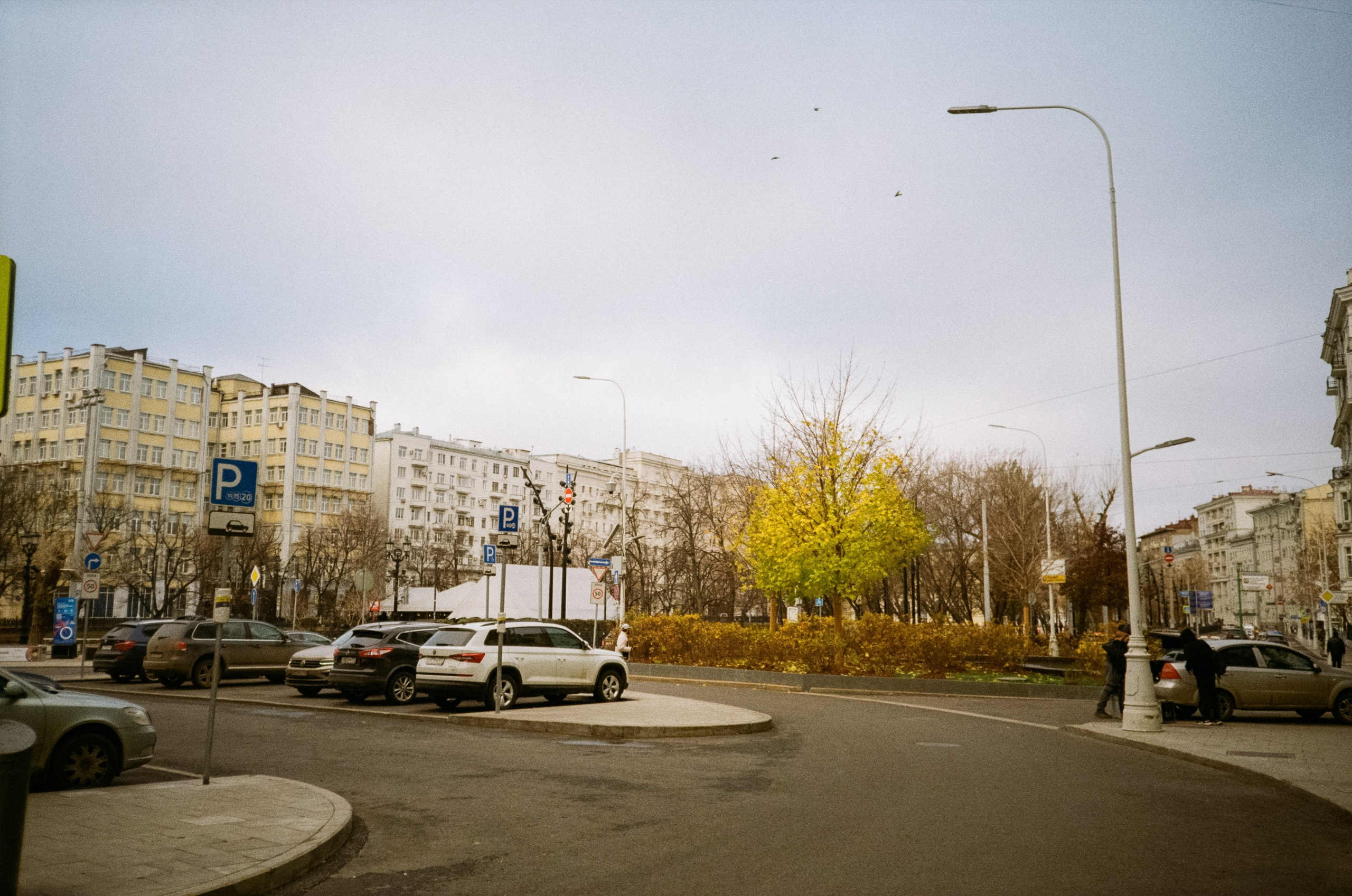 Чистые пруды, Покровка, Потаповский переулок / Cosina CX-1 / Kodak ProImage 100