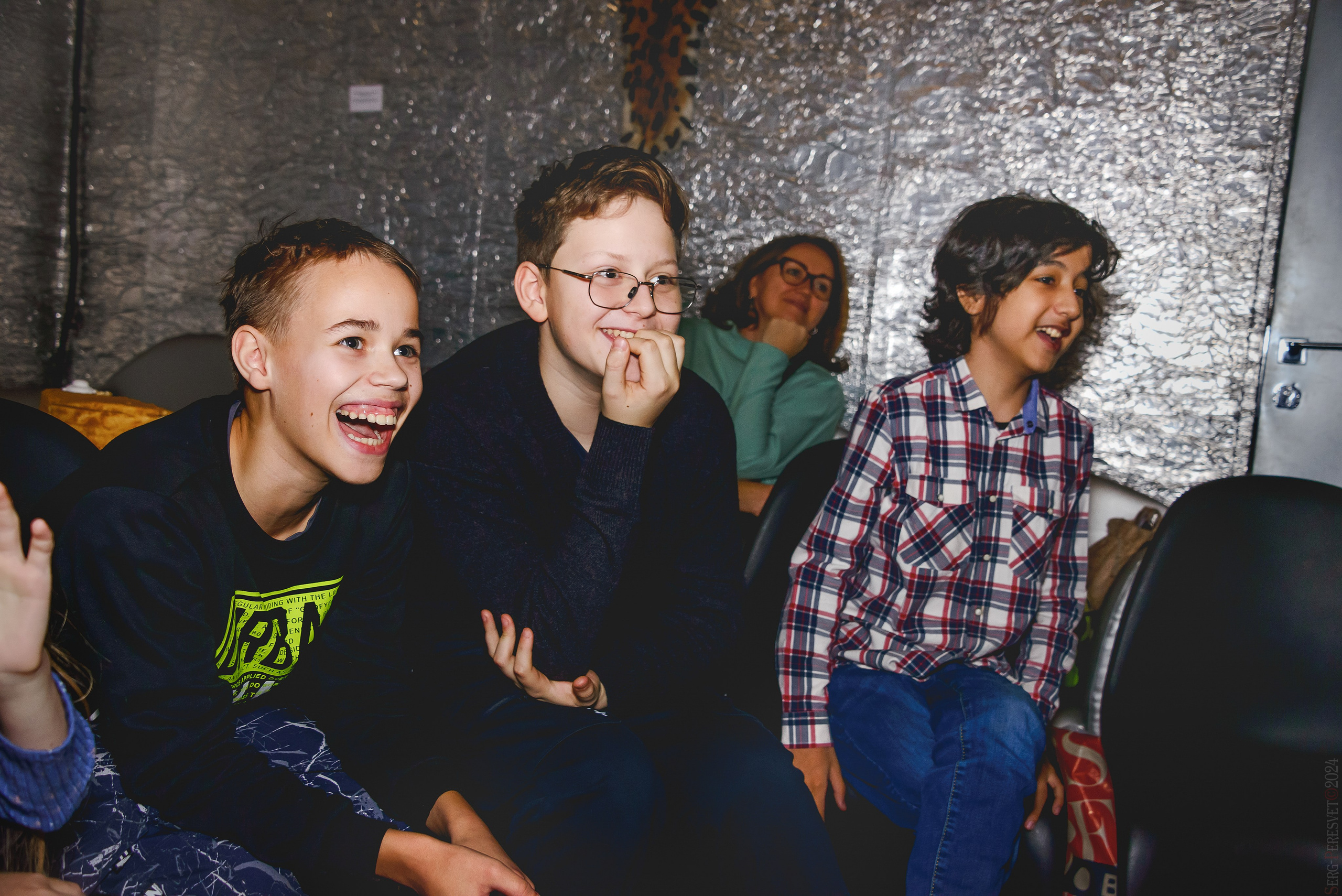 Треш-коробка. Ваш фотограф на праздник в Москве, Раменском, Жуковском, Люберцах