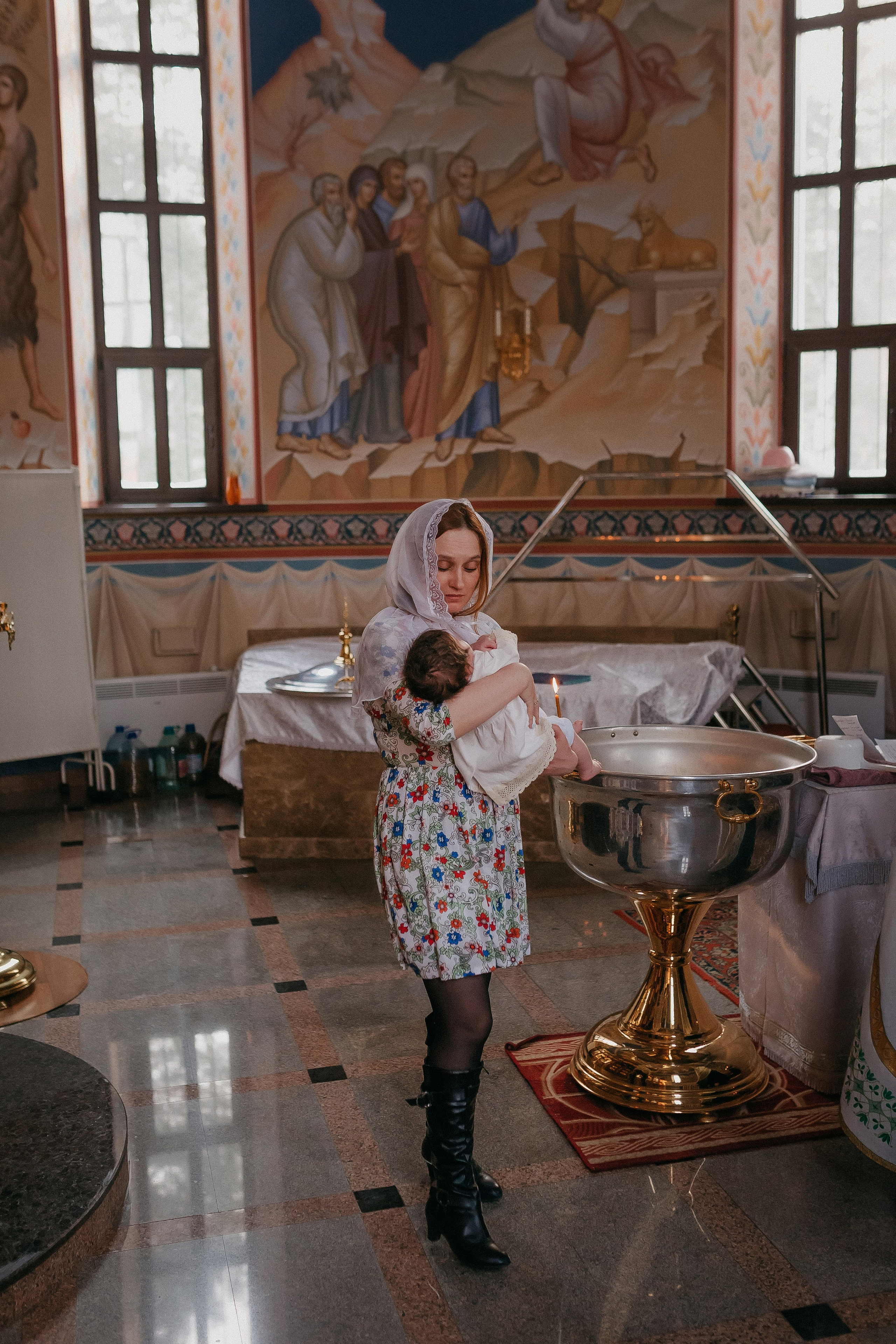 Крещение Арины. Храм Георгия Победоносца. Семейный фотограф в Сургуте