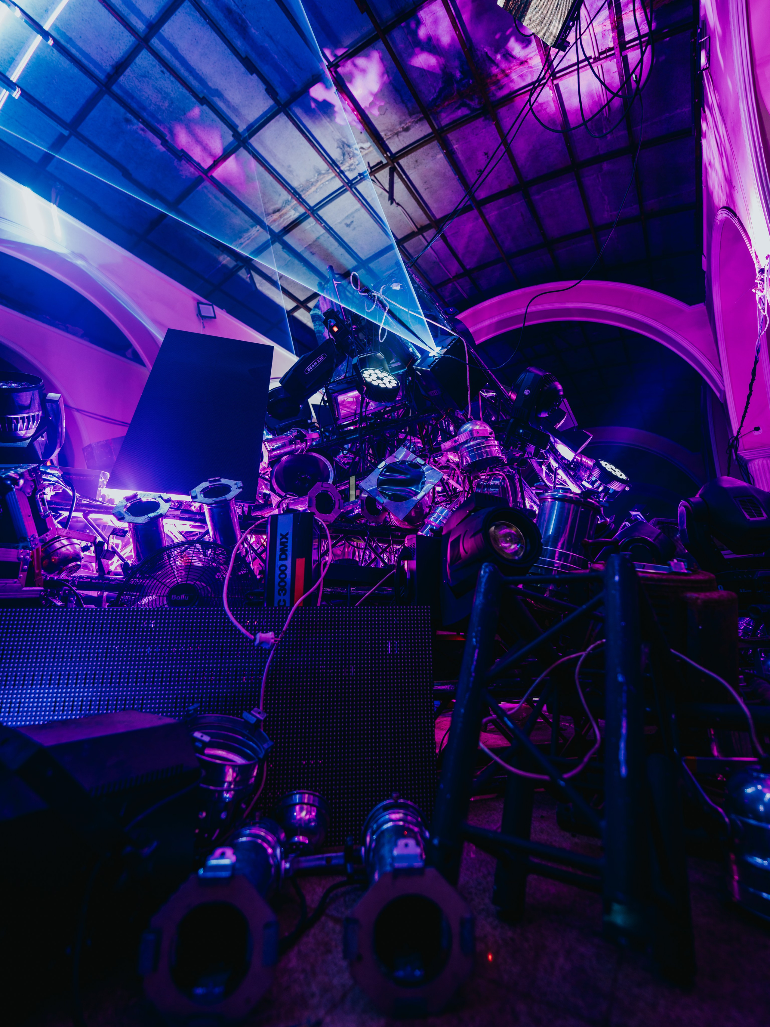 Light is Dead, SILA SVETA. @tomrus: Рустам Шагиморданов — фотограф