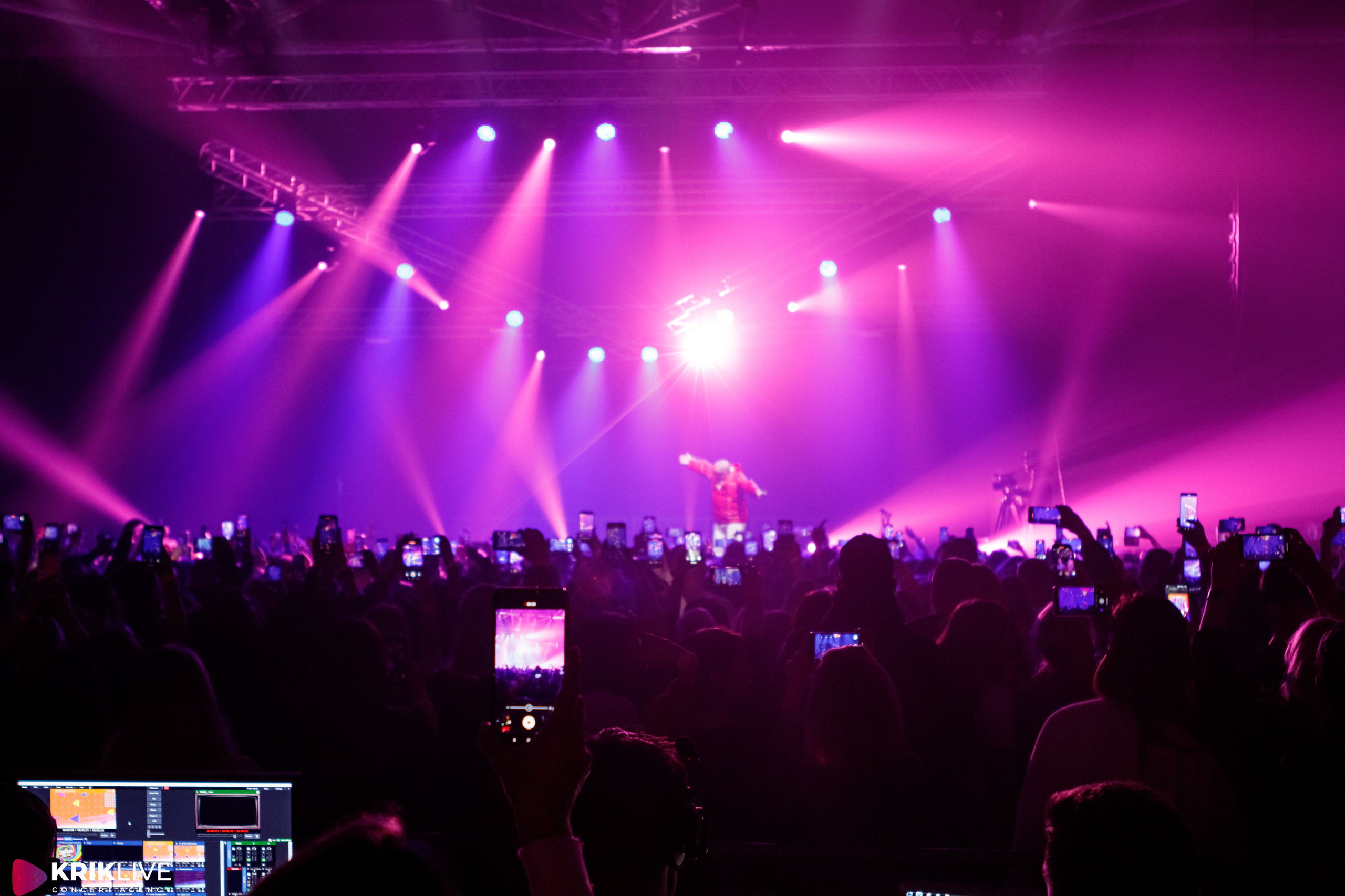 Дискач 90-х. Портретный и пейзажный фотограф Никита Павлов