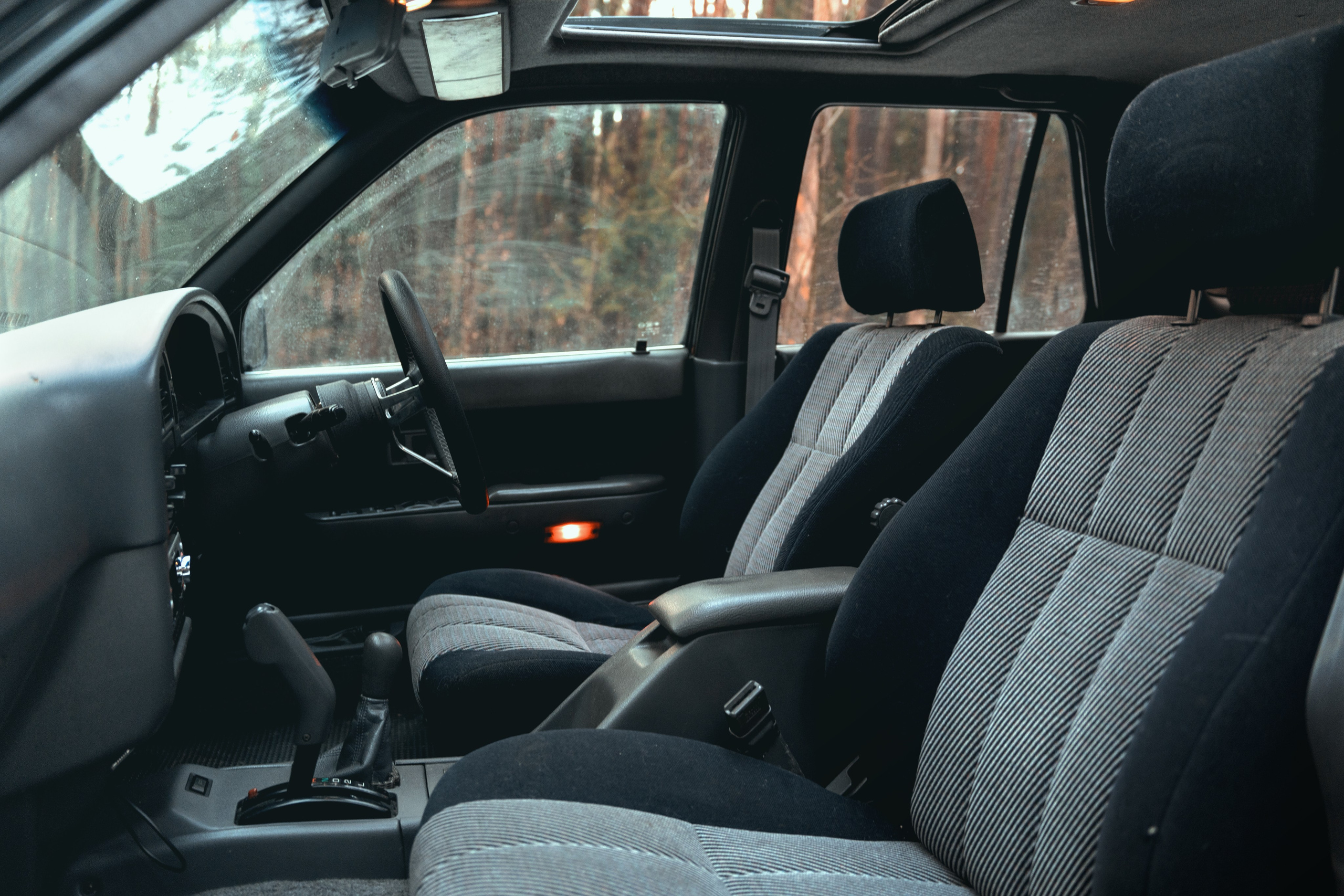 Фотографии TOYOTA HILUX SURF 1992