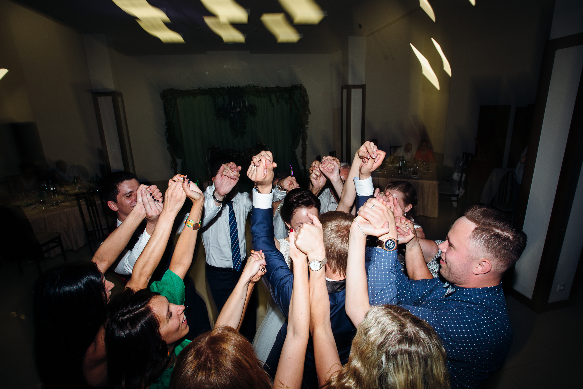 Свадьба Владислава и Любови в Сыктывкаре. Фотограф Антон Бубликов Сыктывкар