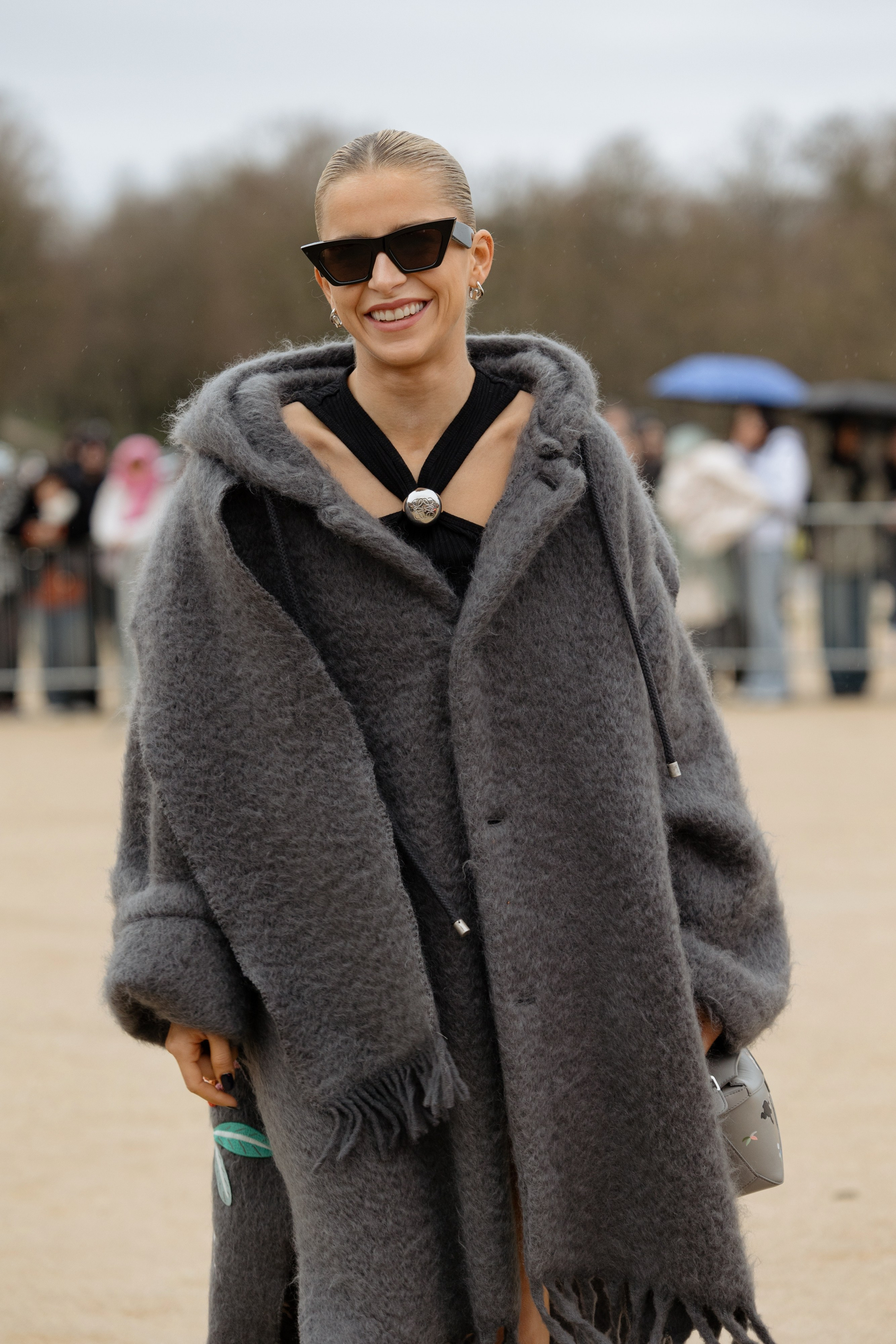 LOEWE PFW WOMENSWEAR FALL-WINTER 24/25. Photographer in Milan Ivan Goncharov