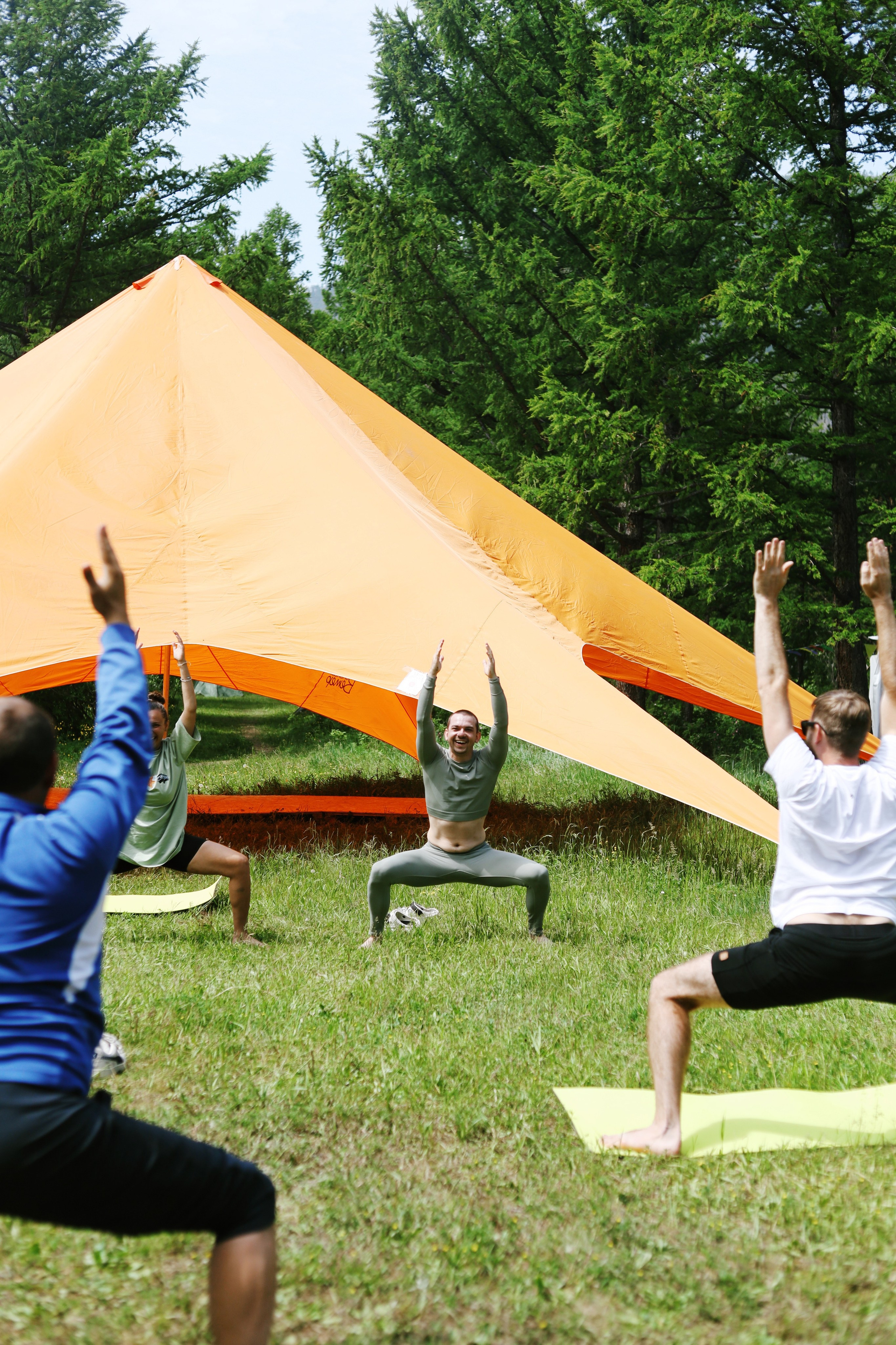 Лето 2024 / палатки. 1642 — первый лагерь для взрослых на Байкале