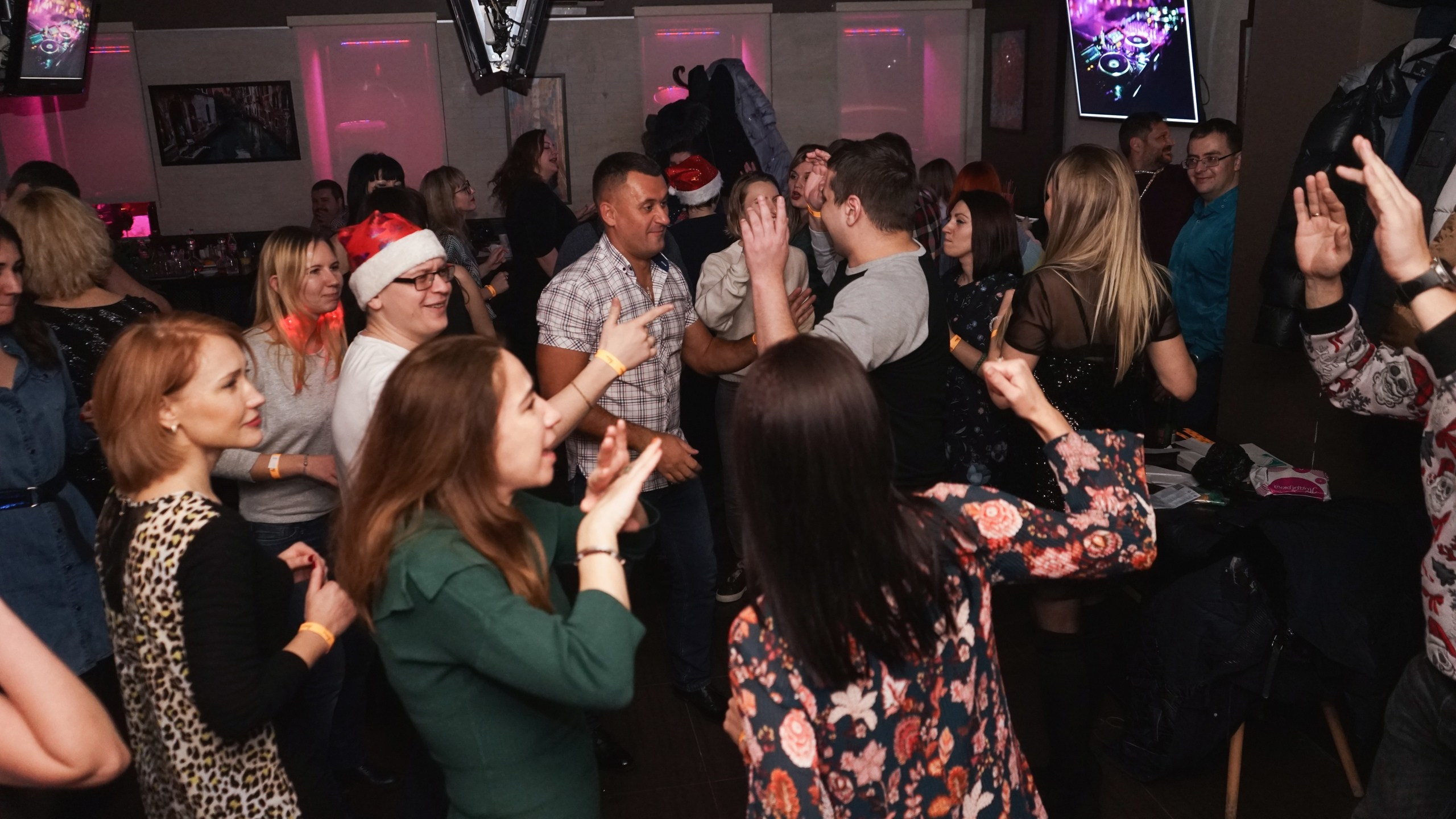 Клубная вечеринка «Новогодний корпоратив» | 28.12.19. Галерея Фантим