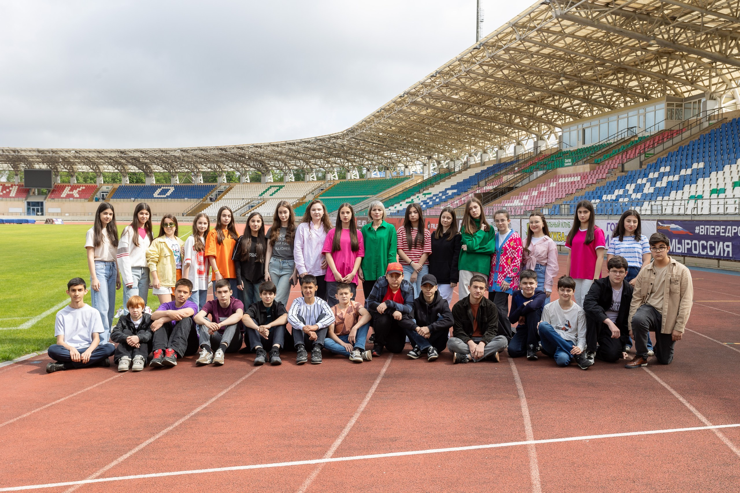 Фотосессия 7 класс Майкоп. Выпускные альбомы Майкоп, Краснодар Елена Золотарева