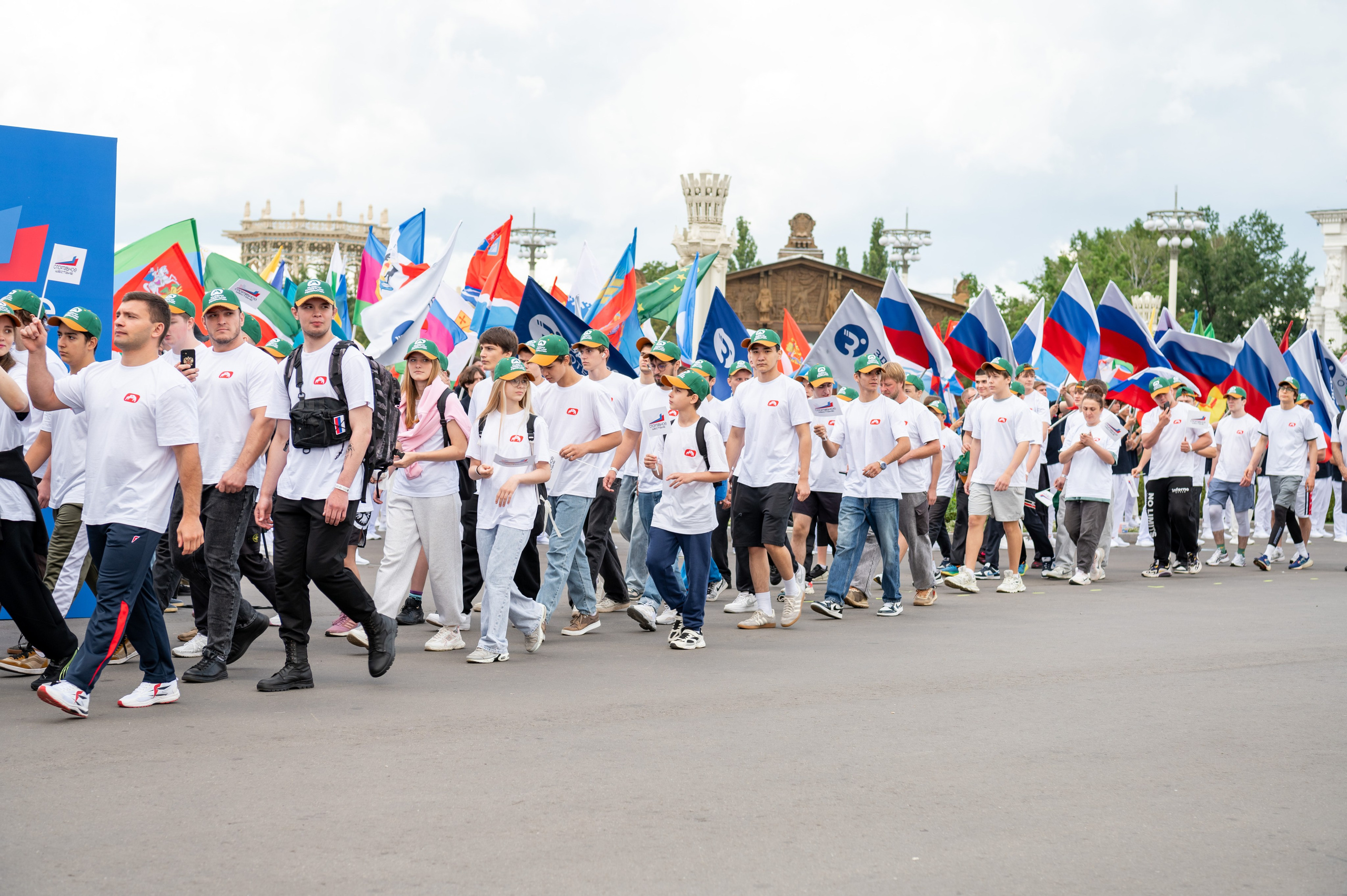 Спортивное шествие посвященное Дню физкультурника!. Детский и семейный фотограф г. Москва Оксана Катаджи