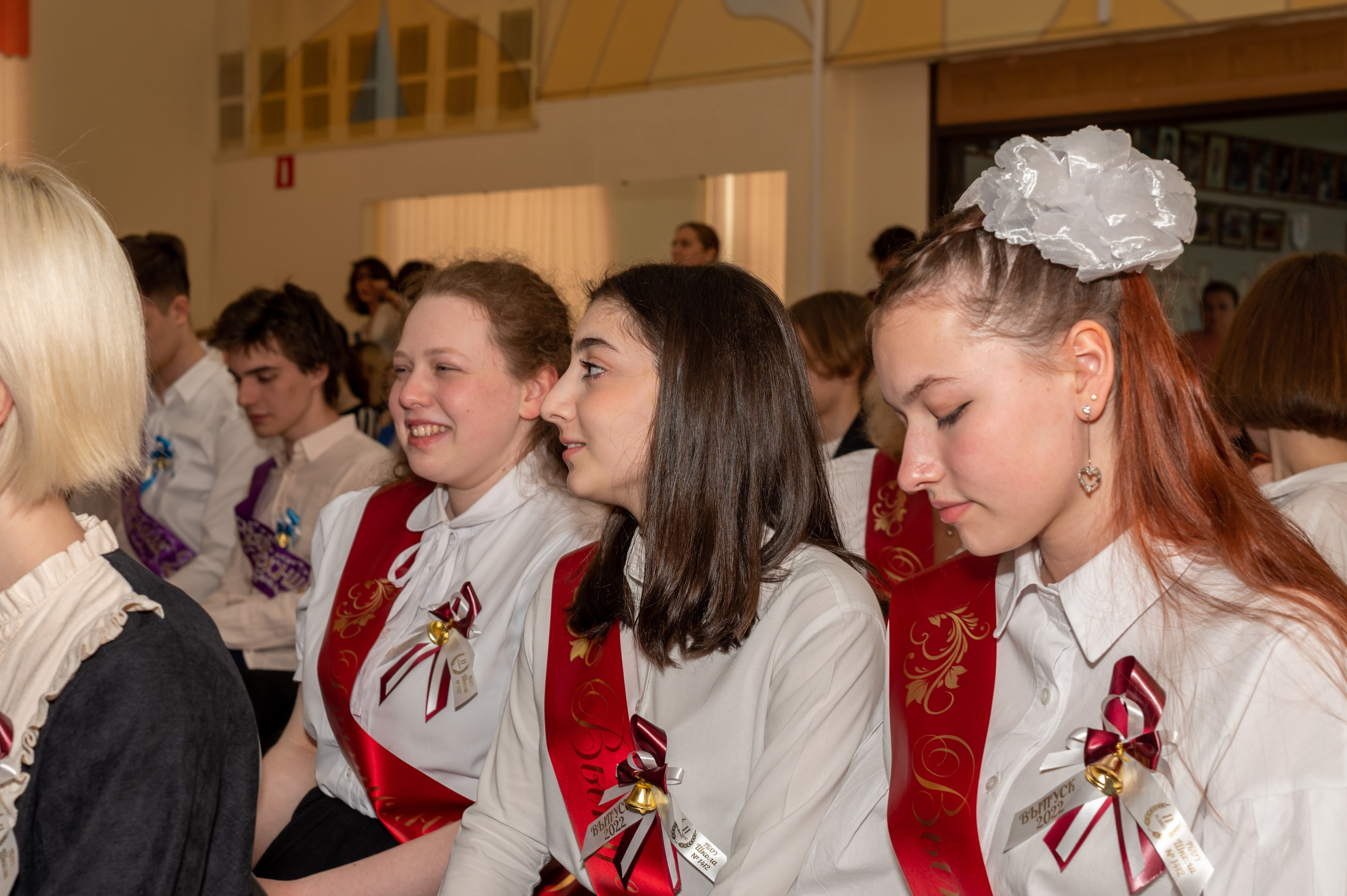 Последний звонок Школа 1412. Детский и семейный фотограф г. Москва Оксана Катаджи