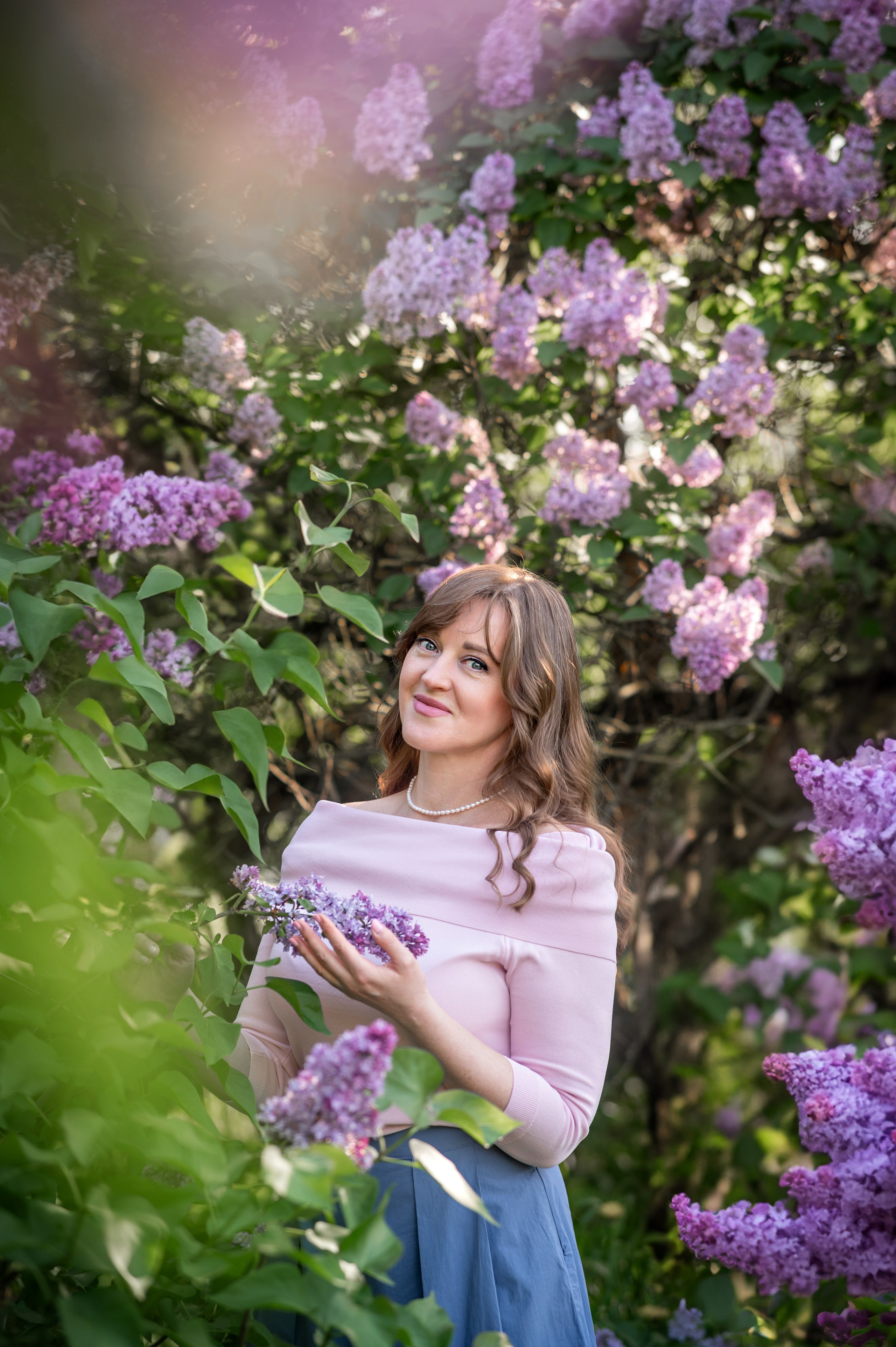 Марина в Сиреневом саду