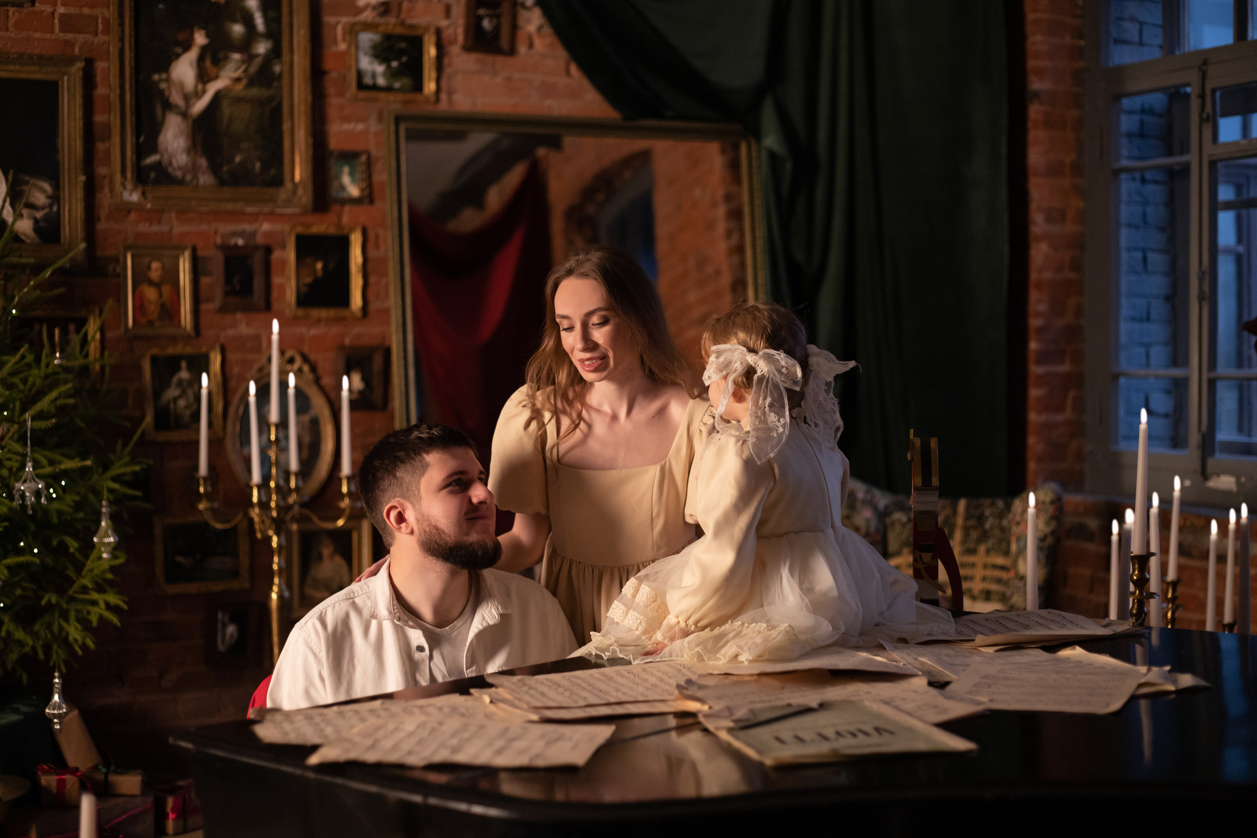 Вероника, Павел и Вика. Семейная новогодняя фотосессия. Фотограф Киржач/Москва_Екатерина Мартынова