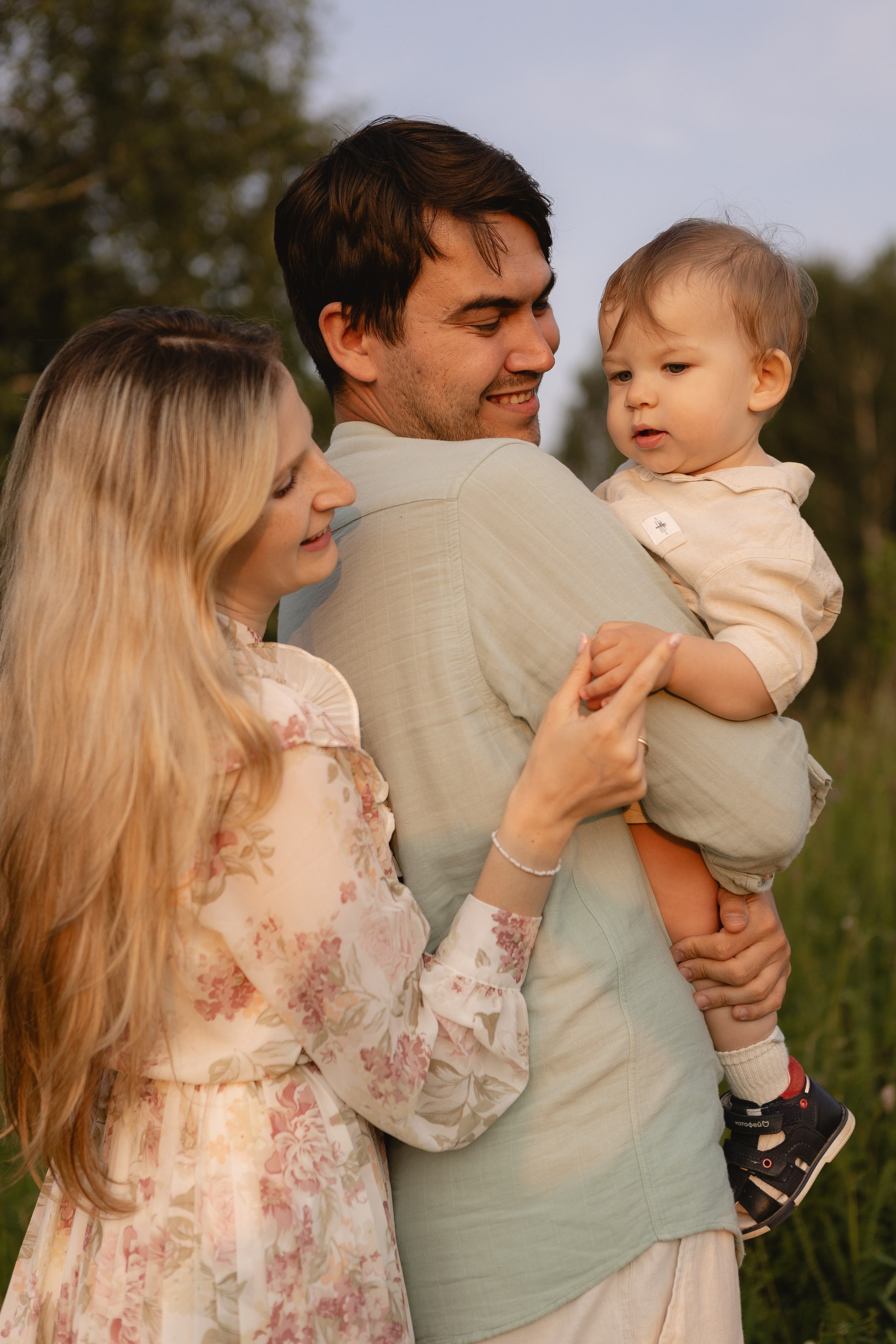 Анастасия с любимыми. Фотограф в Казани.Снимаю индивидуальные портреты, love story и свадьбы