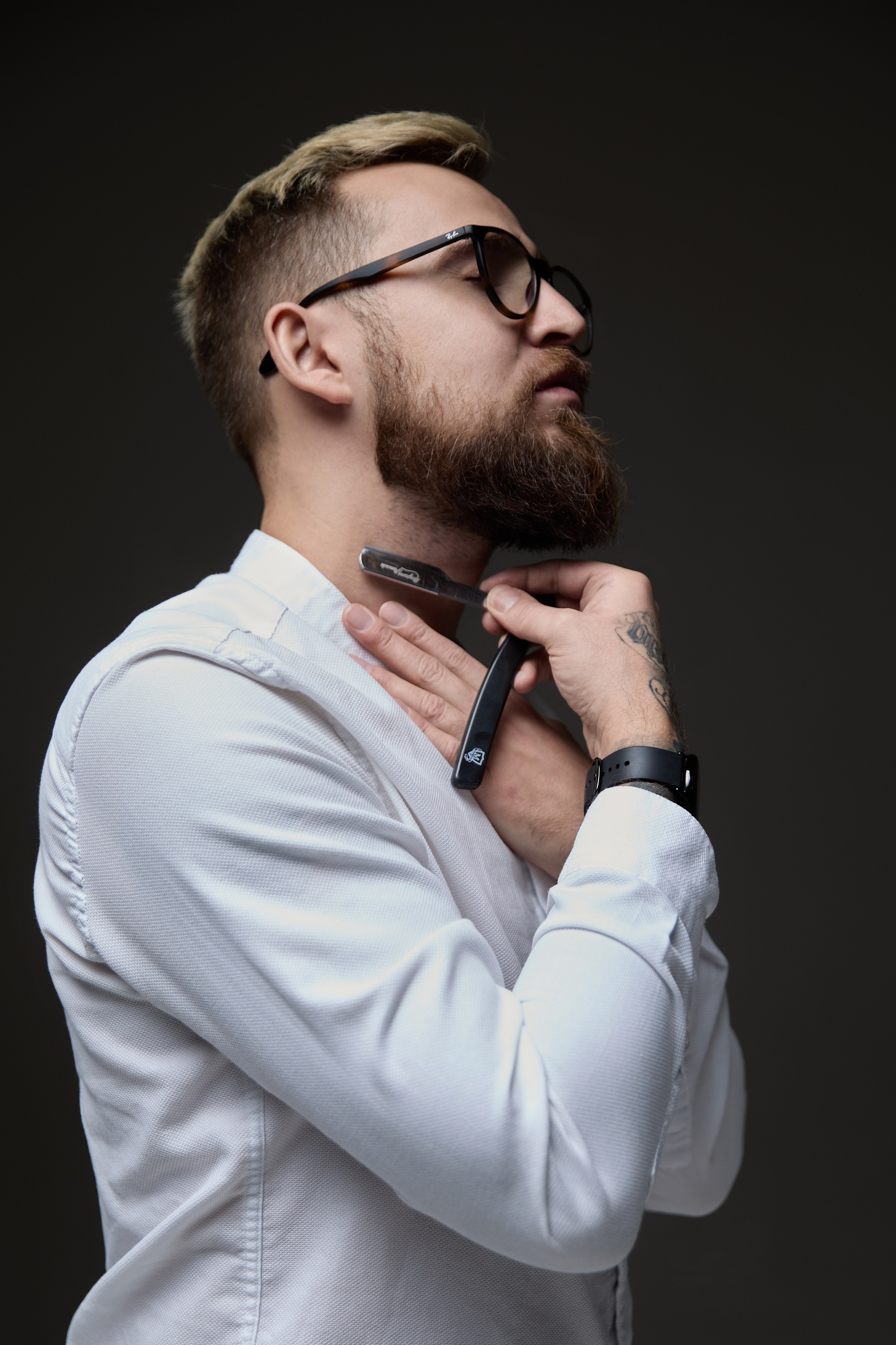 Портреты в стиле VOGUE. Студийный фотограф Пермь