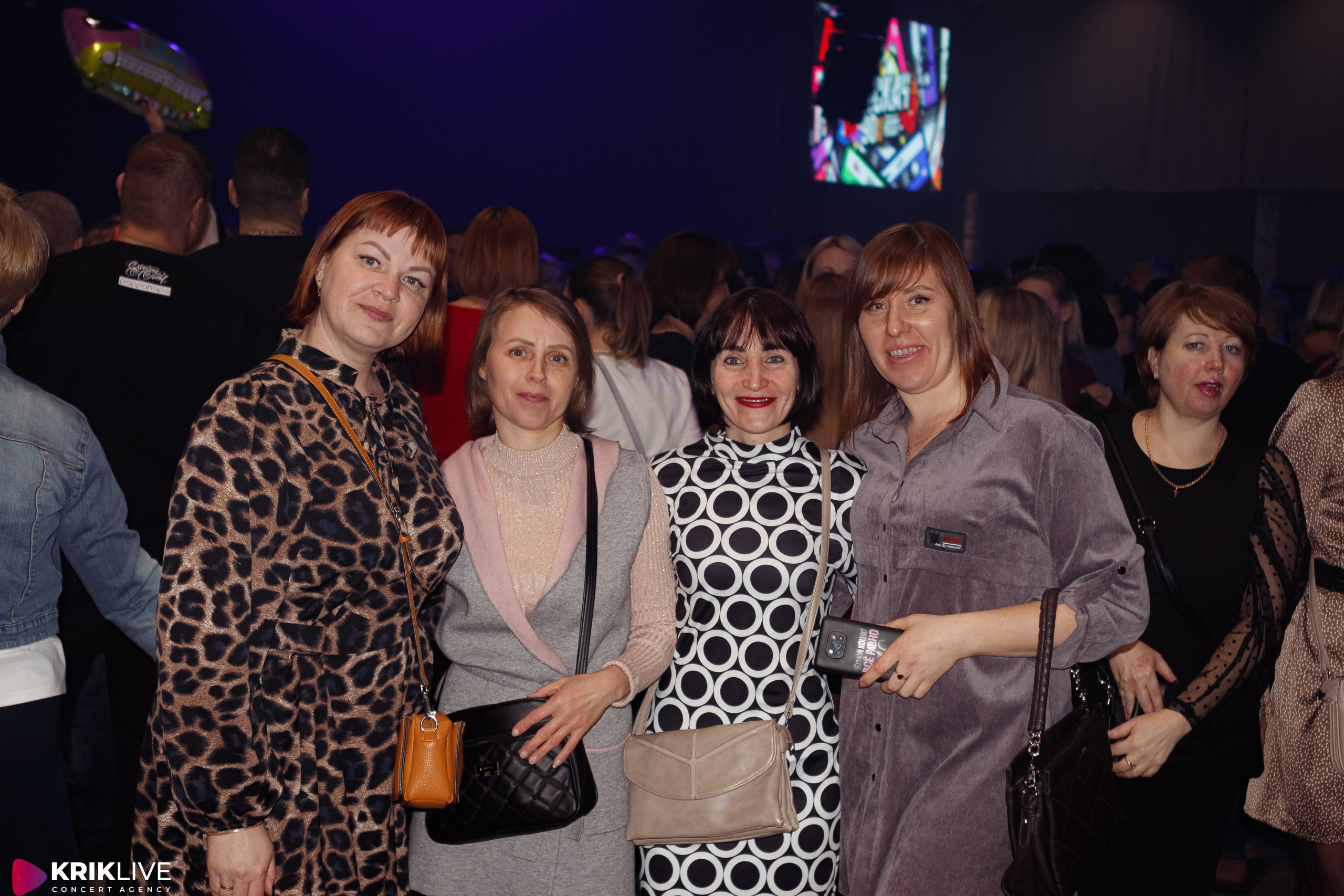 Дискач 90-х. Портретный и пейзажный фотограф Никита Павлов