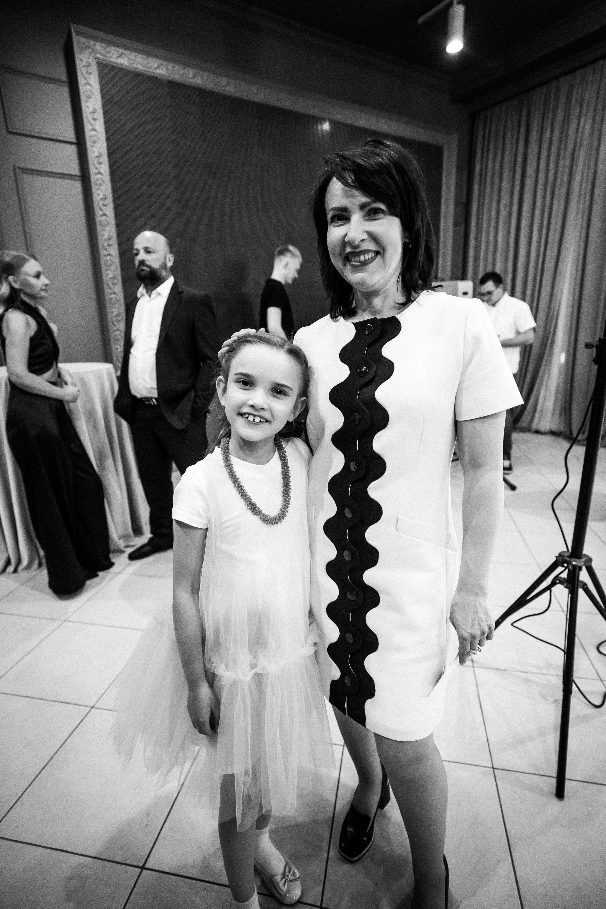 2023-06-23 Выпускной МБОУ СОШ № 10. Фотограф в Красноярске