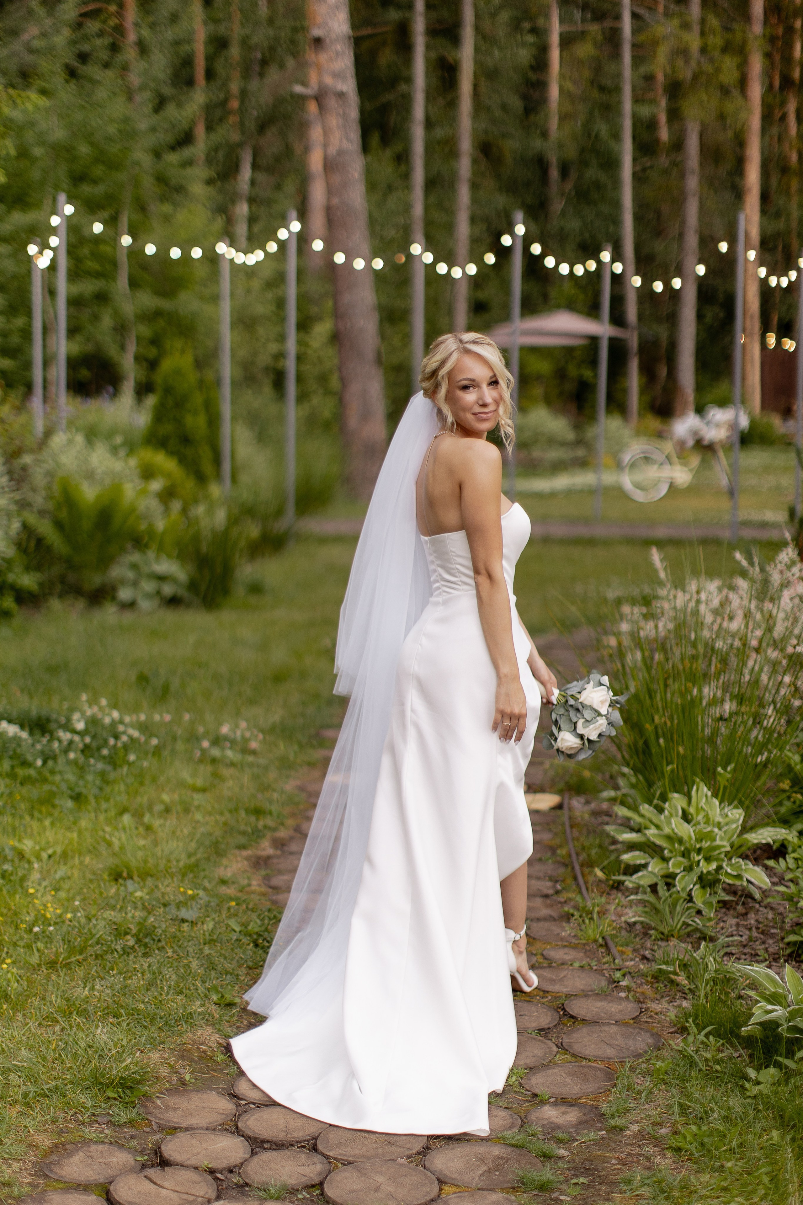 Один зонт, два сердца. Свадебный фотограф — Ефимов Сергей