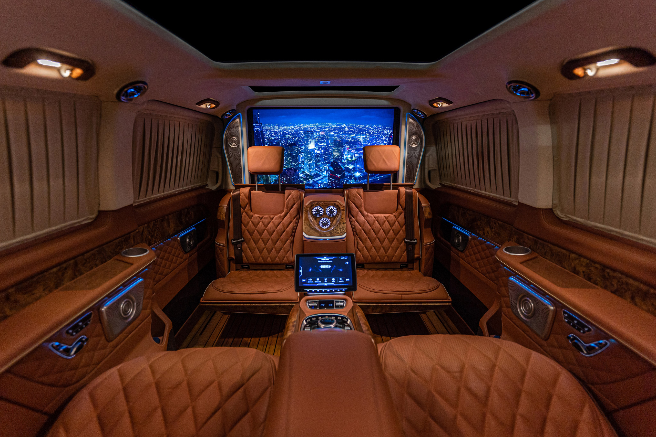 V-Class Brown Yacht. Автомобильный фотограф в Москве | Базилев Александр