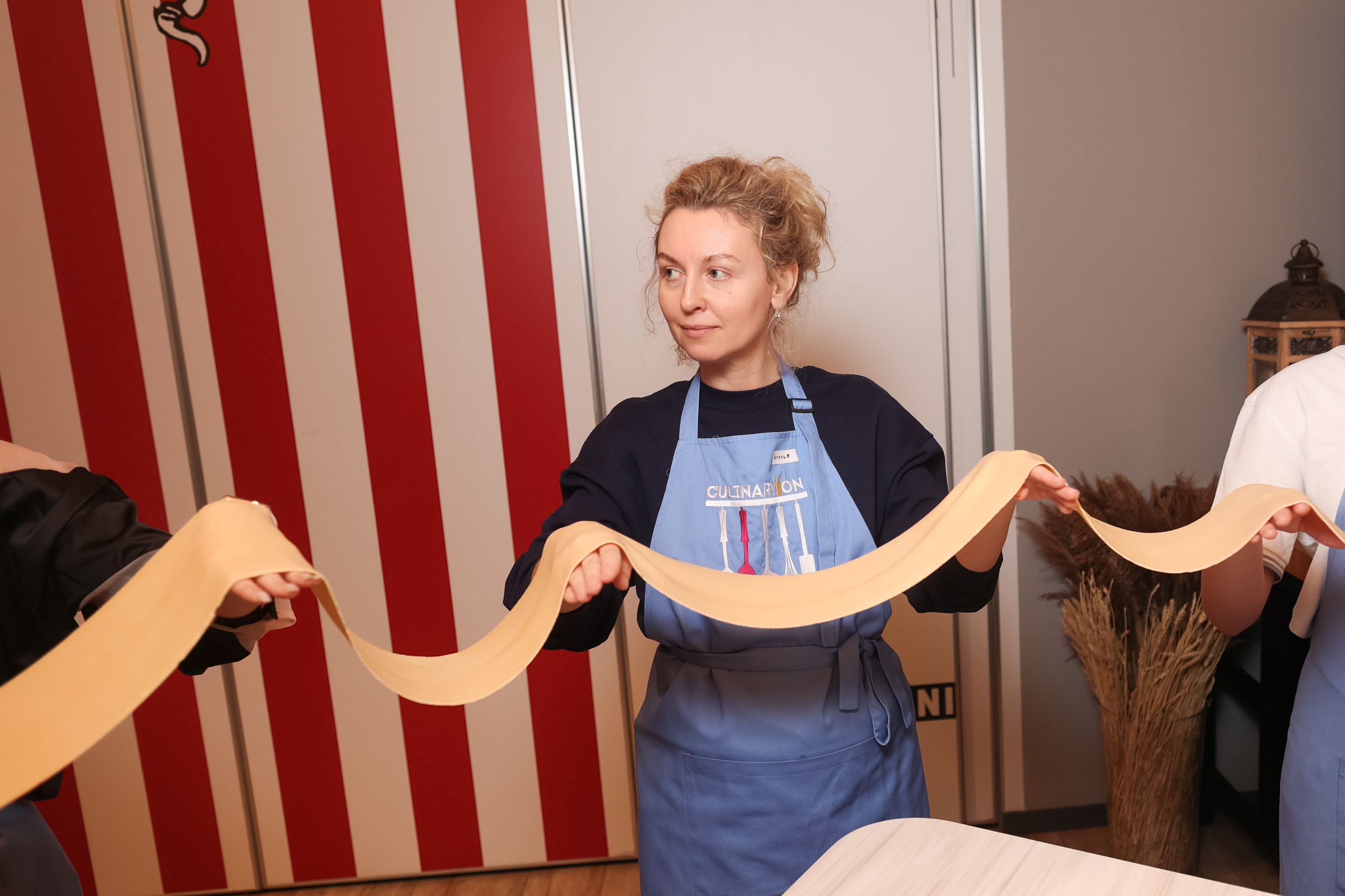 Вечеринка 8 марта в EventyOn. Репортажный фотограф видеограф в Москве Ольга Плаксина