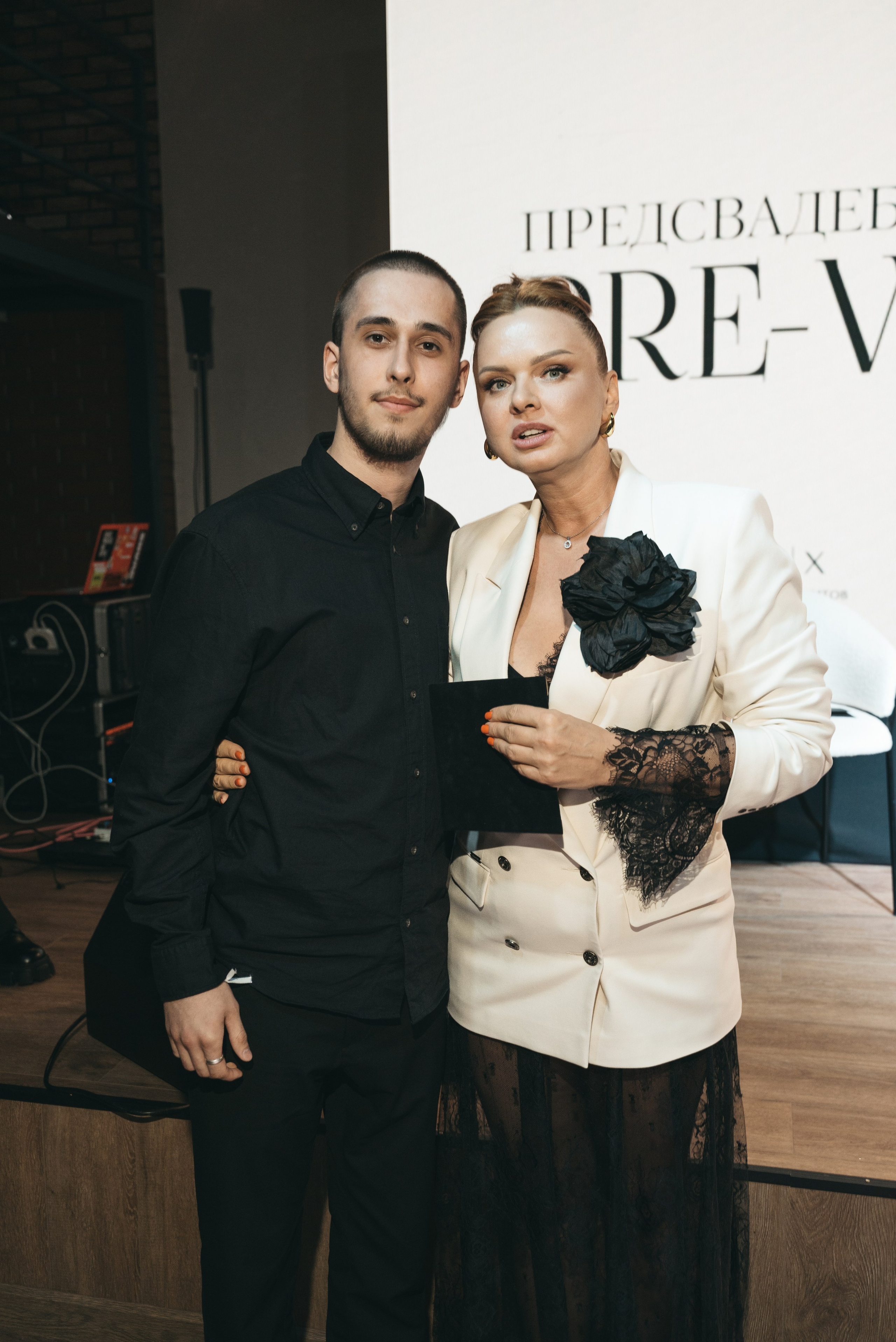 WhiteRoom Pre-wedding. Репортажный и свадебный фотограф в Сургуте