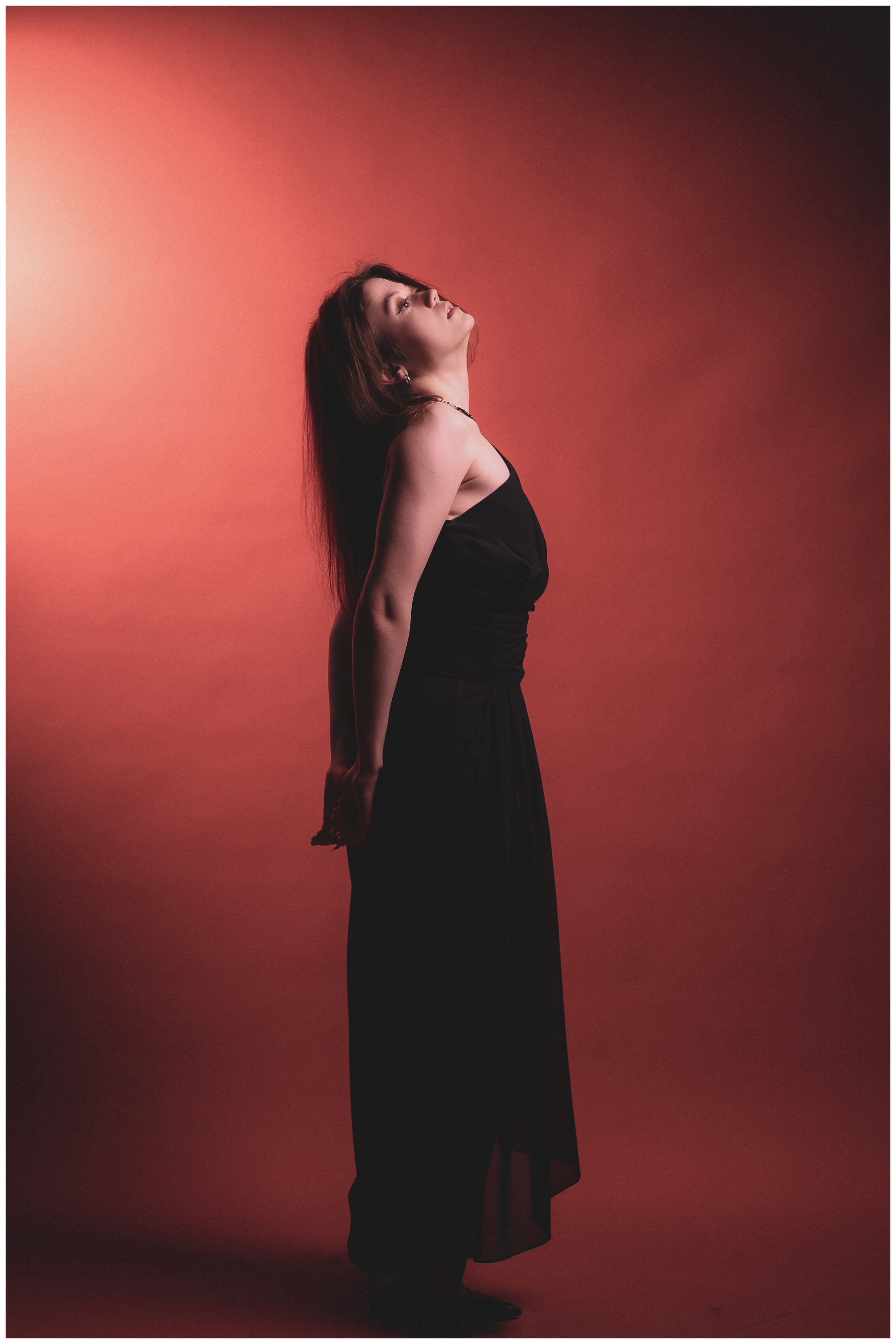 Виктория. Портретный фотограф в Орле. Готовые фото за 3 дня! Помощь в позировании. Советы по организации