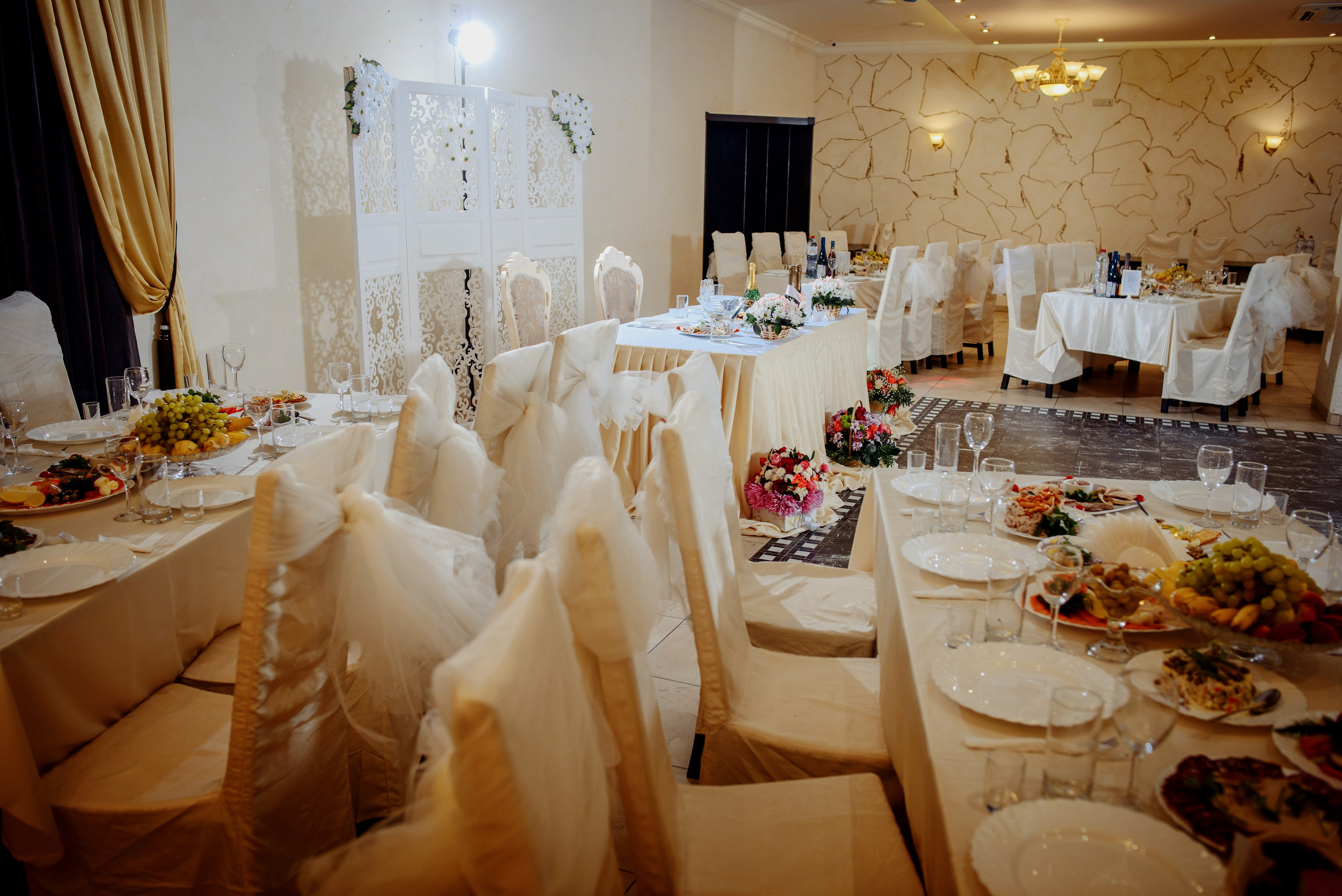 Юрий и Светлана. Королева Елена Свадебный и семейный фотограф в Туле