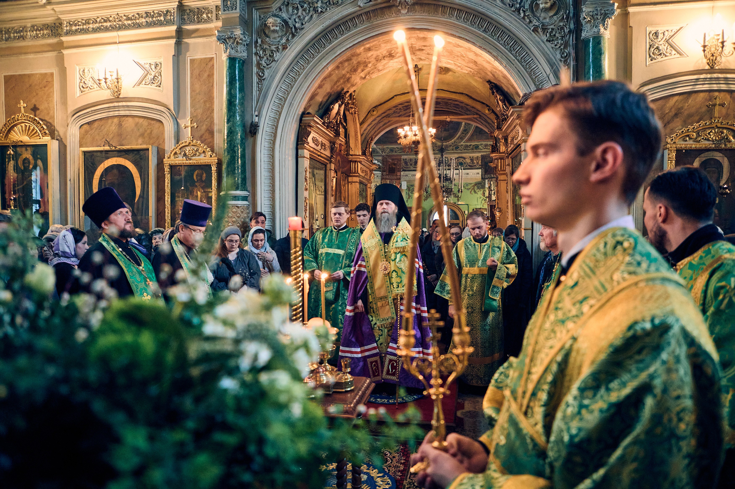 На всенощном бдении под Неделю ваий. DMITRY MOISEENKO — фотограф, художник, топ-стилист