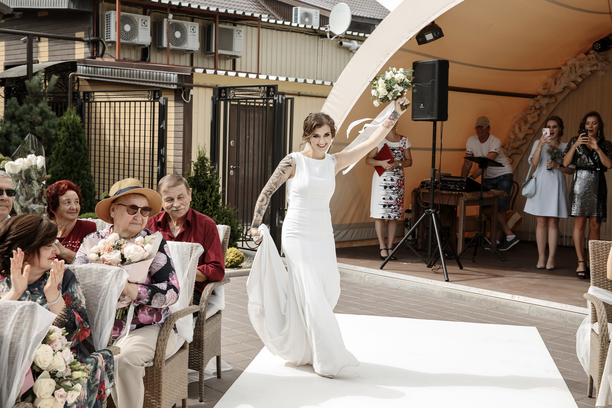 Wedding day Вячеслав и Евгения. Свадебный фотограф Колесников Антон