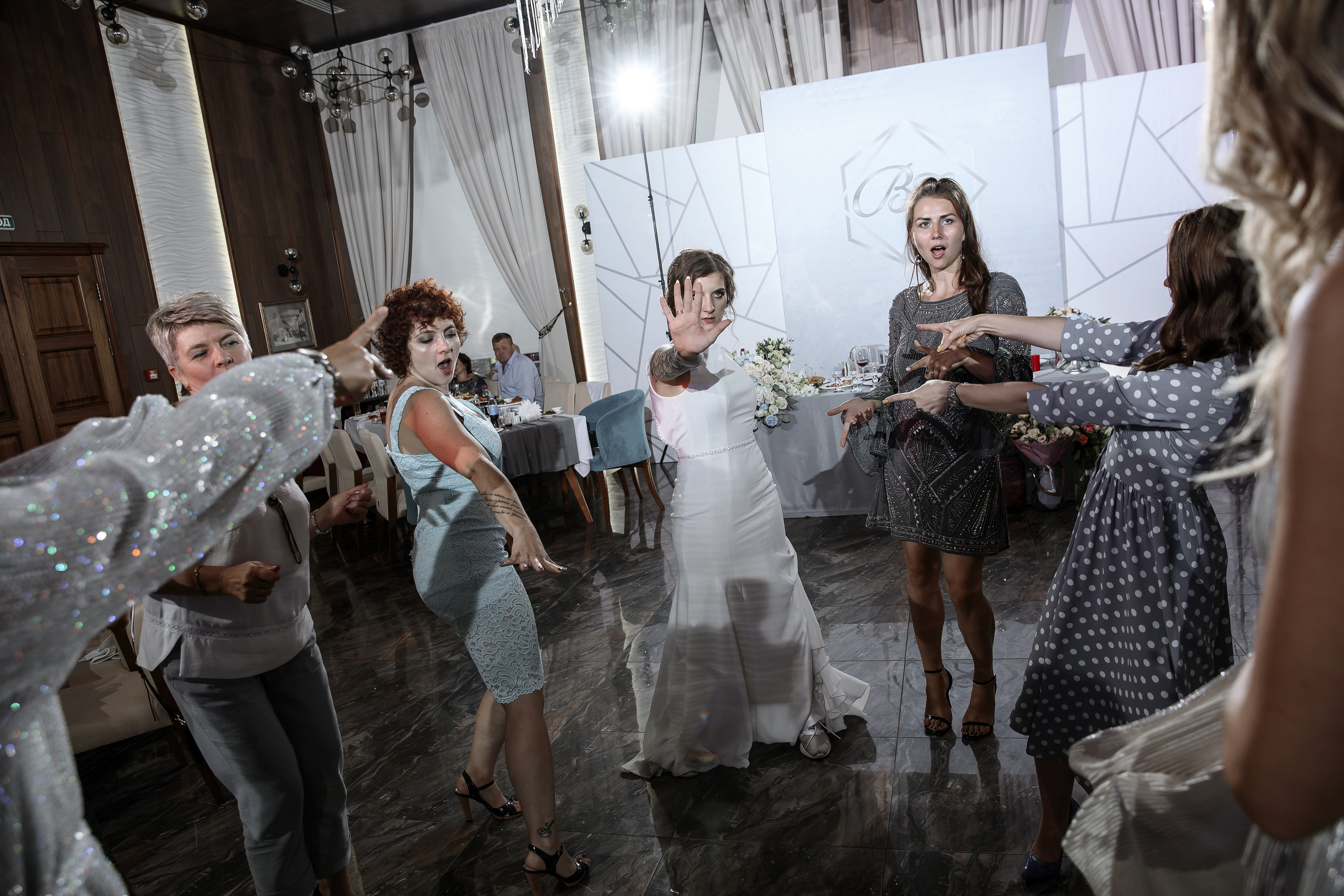Wedding day Вячеслав и Евгения. Свадебный фотограф Колесников Антон